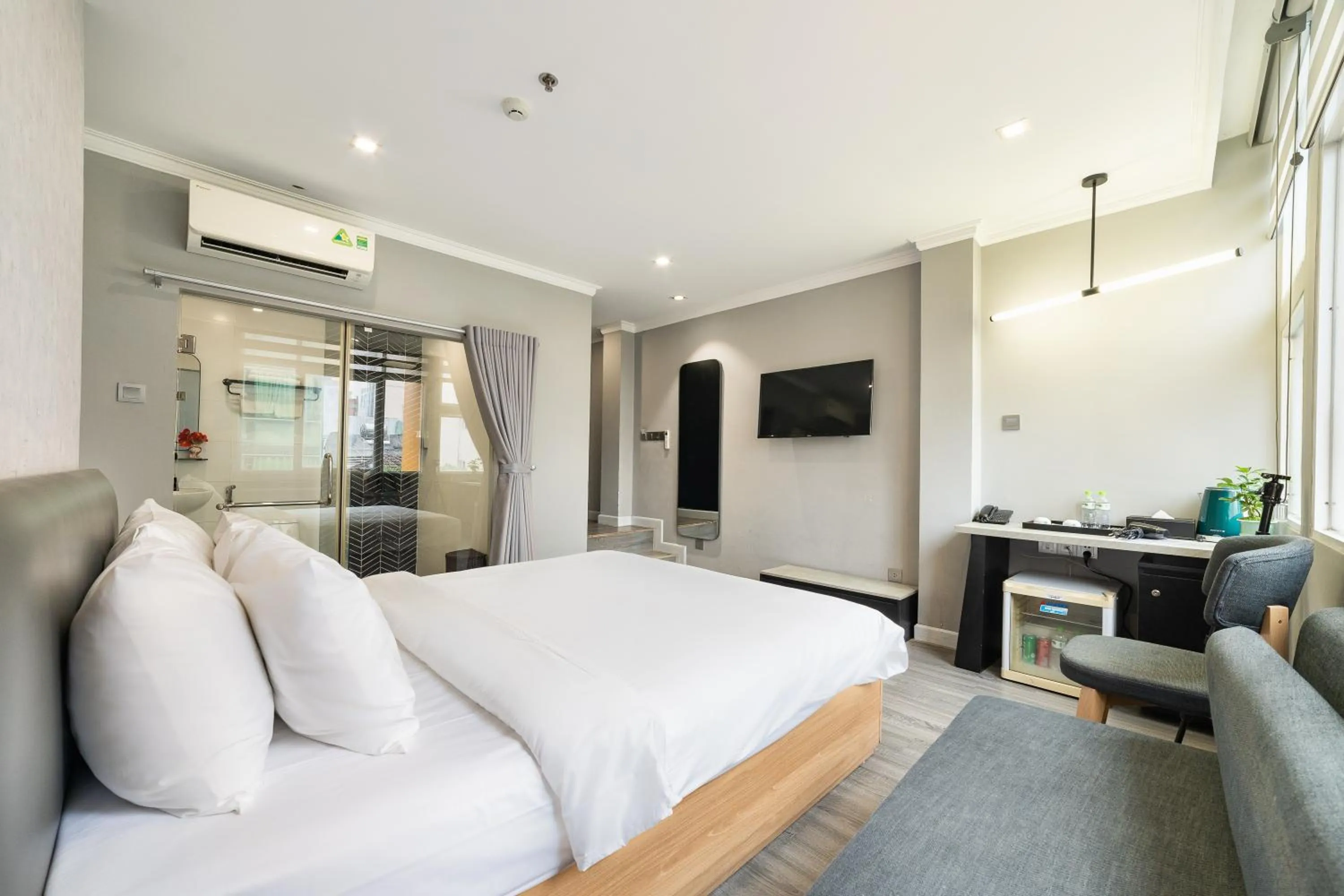 Decorative detail, Bed in The Hotel Nicecy