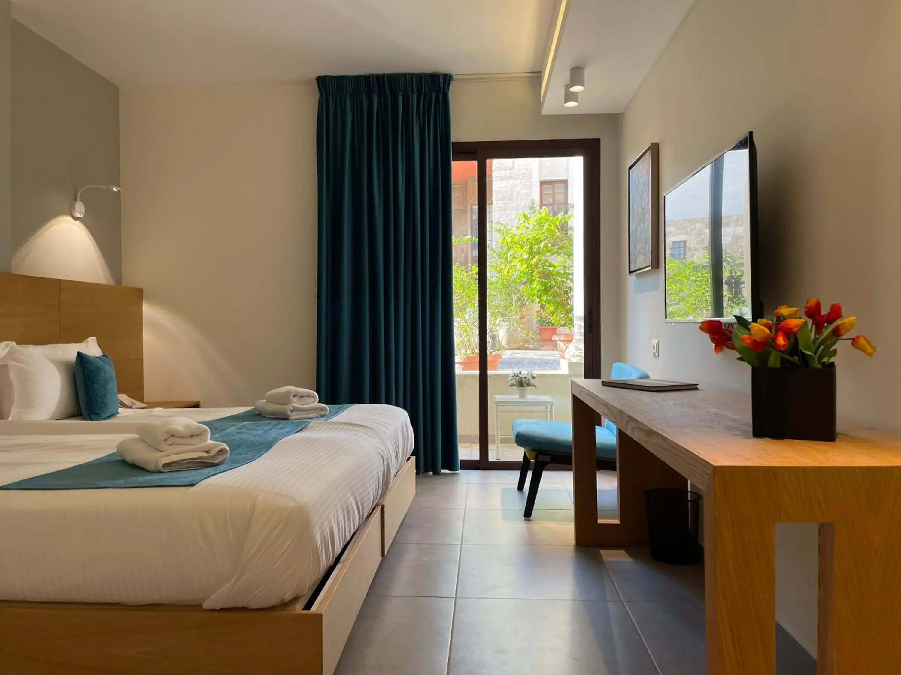 Double or Twin Room - single occupancy in Majestic Byblos Grand Hotel Double or Twin Room - single occupancy in Majestic Byblos Grand Hotel