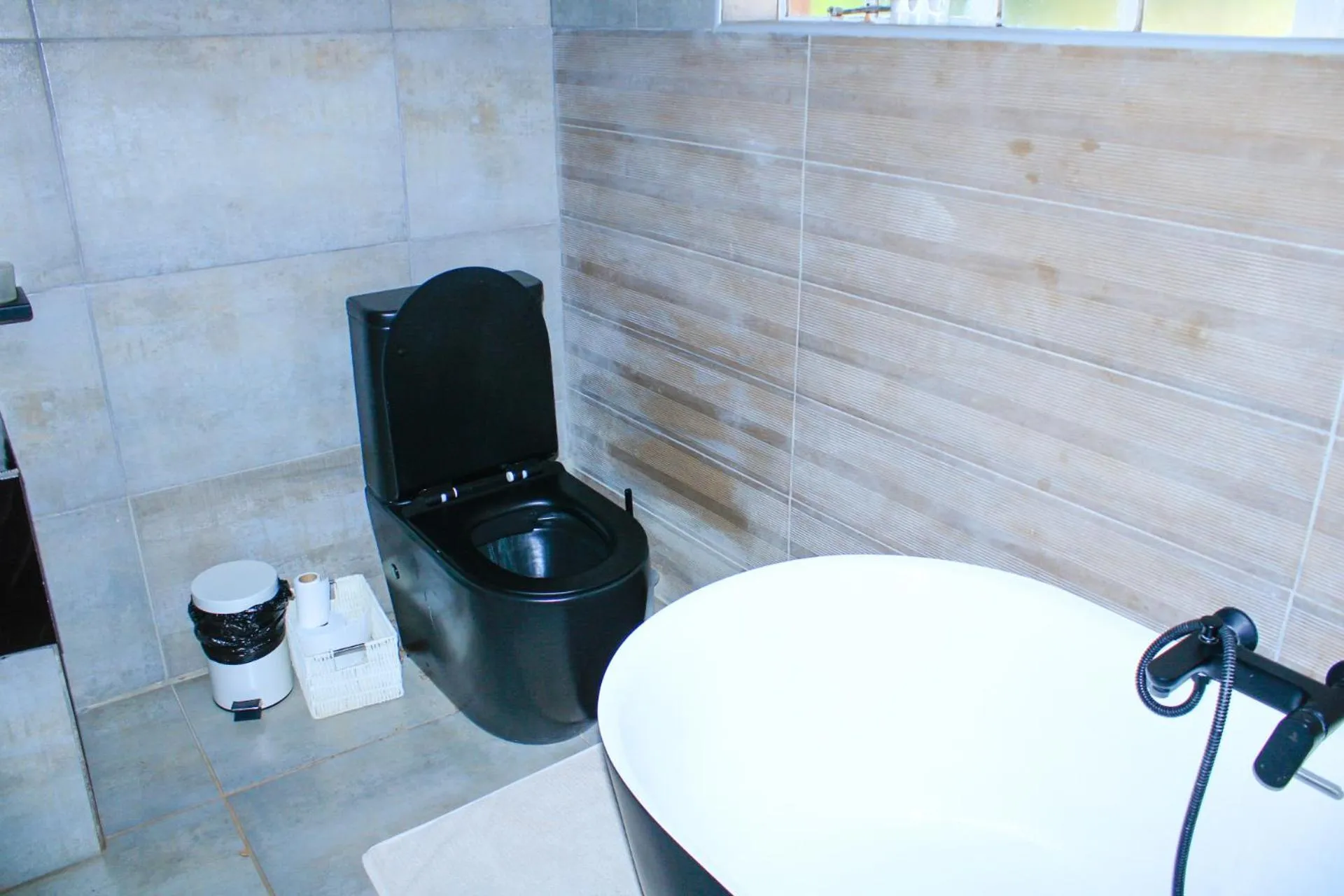 Harnham Mountain Lodge