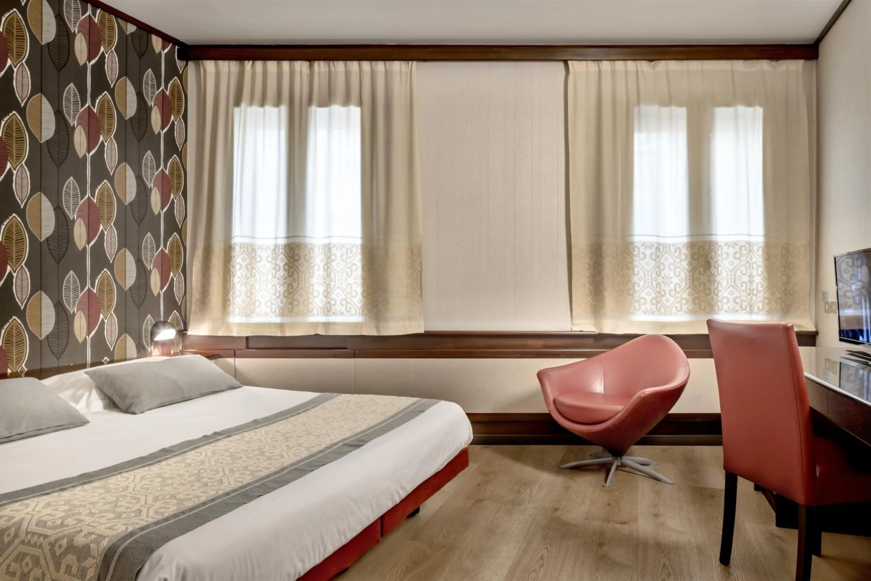 Photo of the whole room, Bed in Hotel Italia