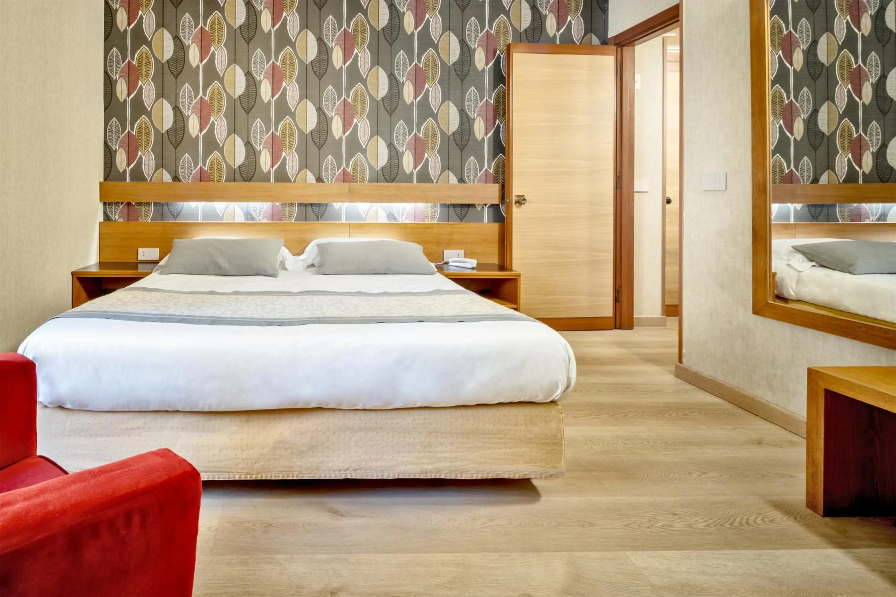 Photo of the whole room, Bed in Hotel Italia