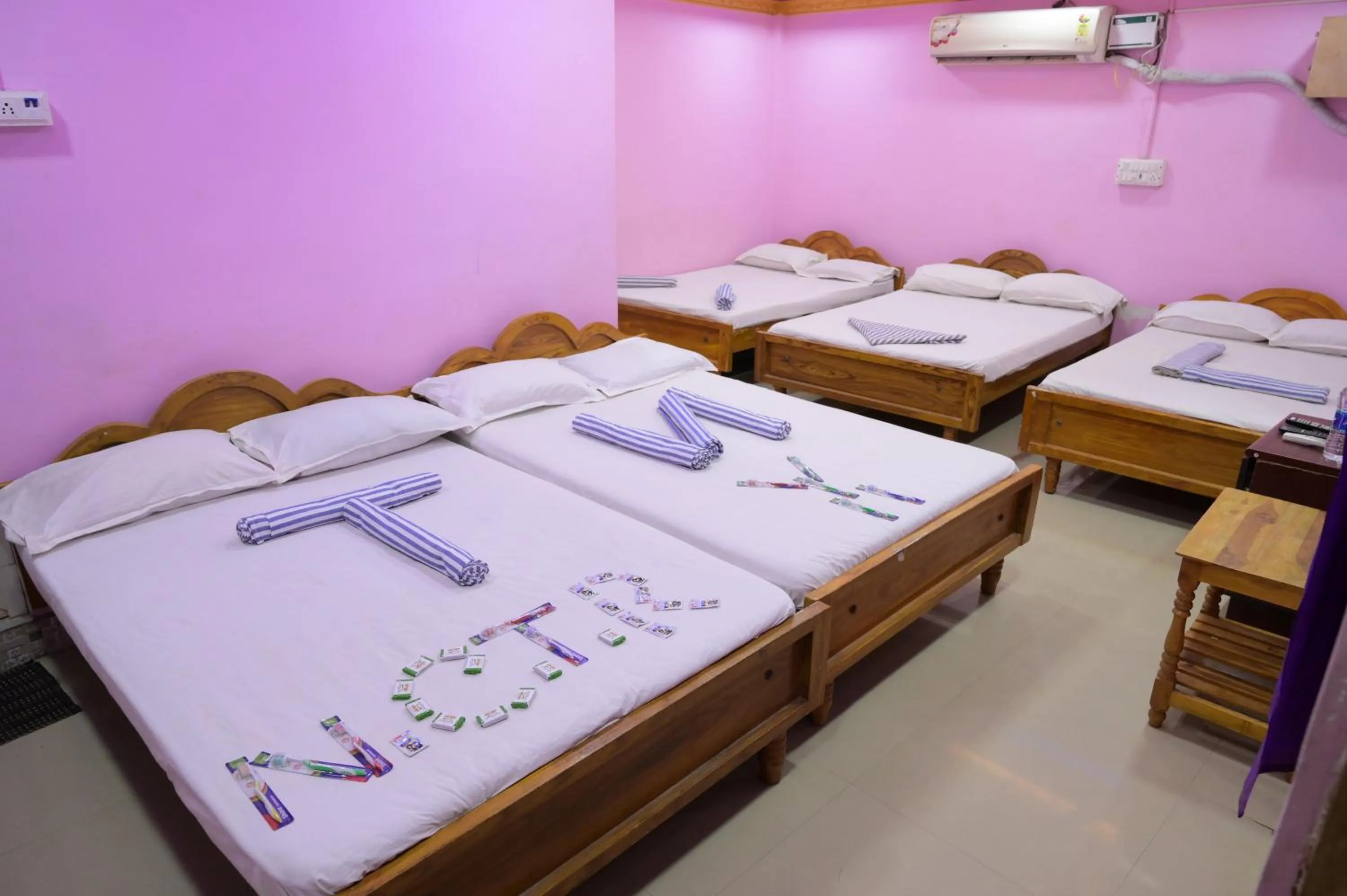 Bedroom, Bed in New City Tower Residency