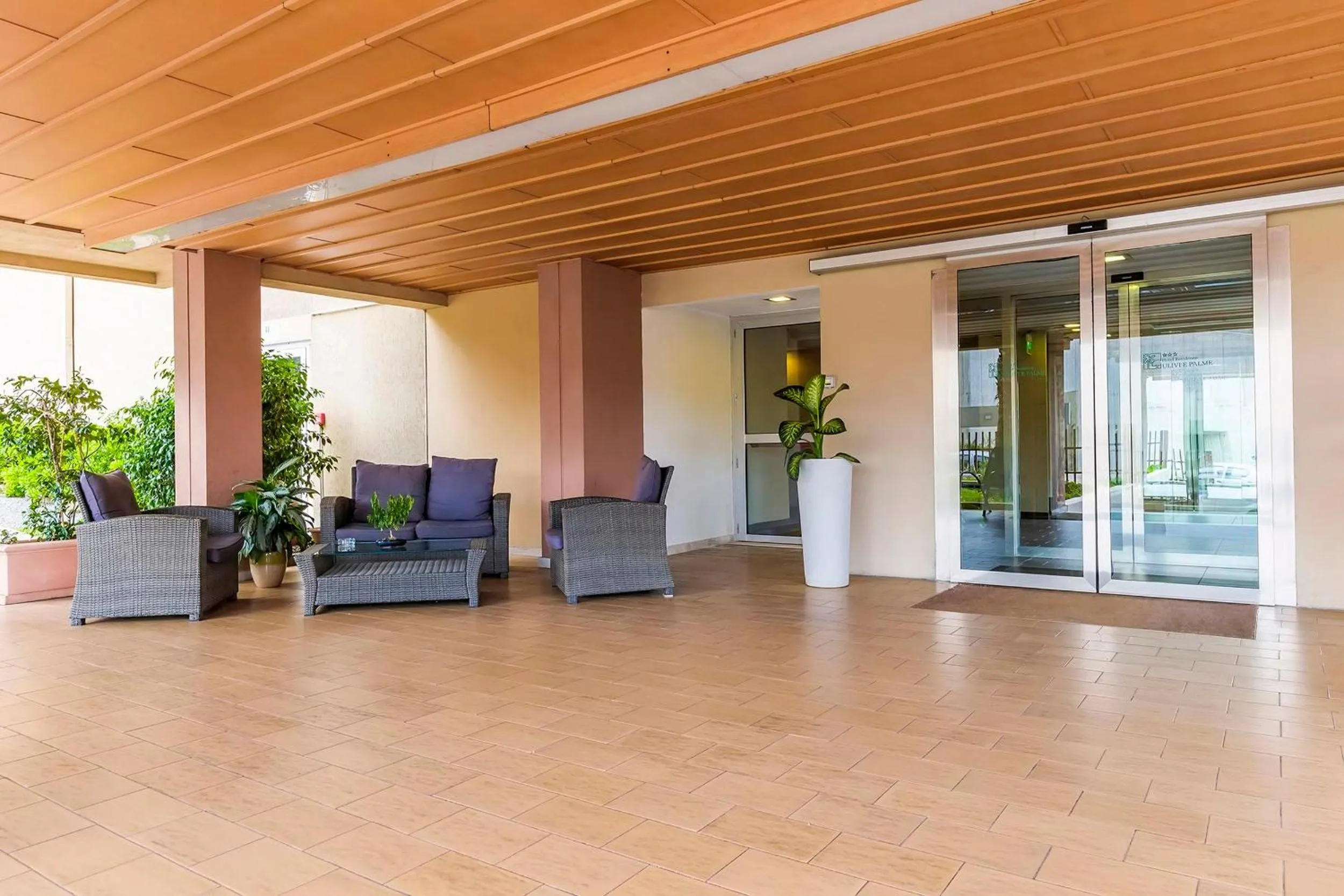 Property building in Hotel Residence Ulivi E Palme