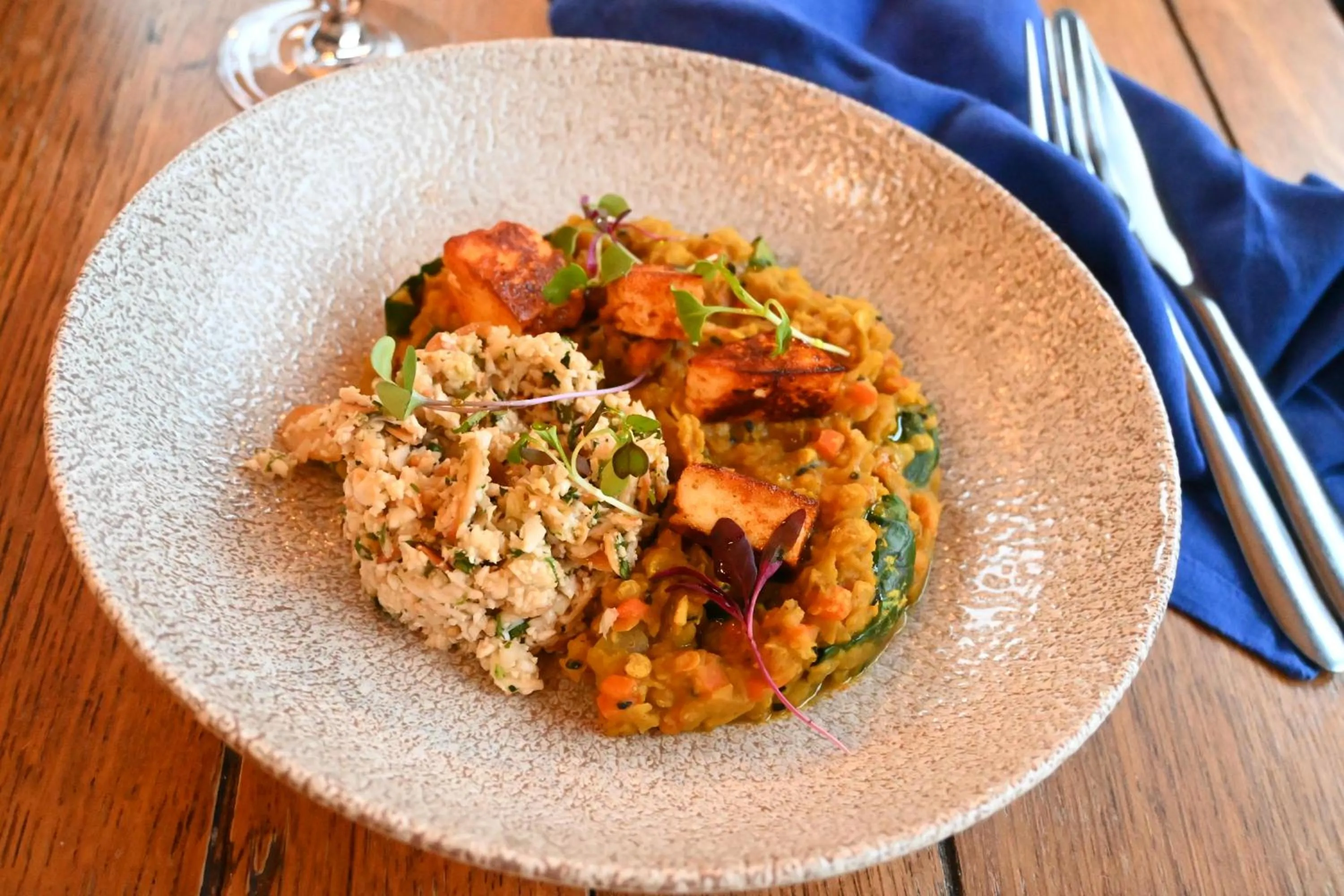 Restaurant/places to eat in The Duke on The Test