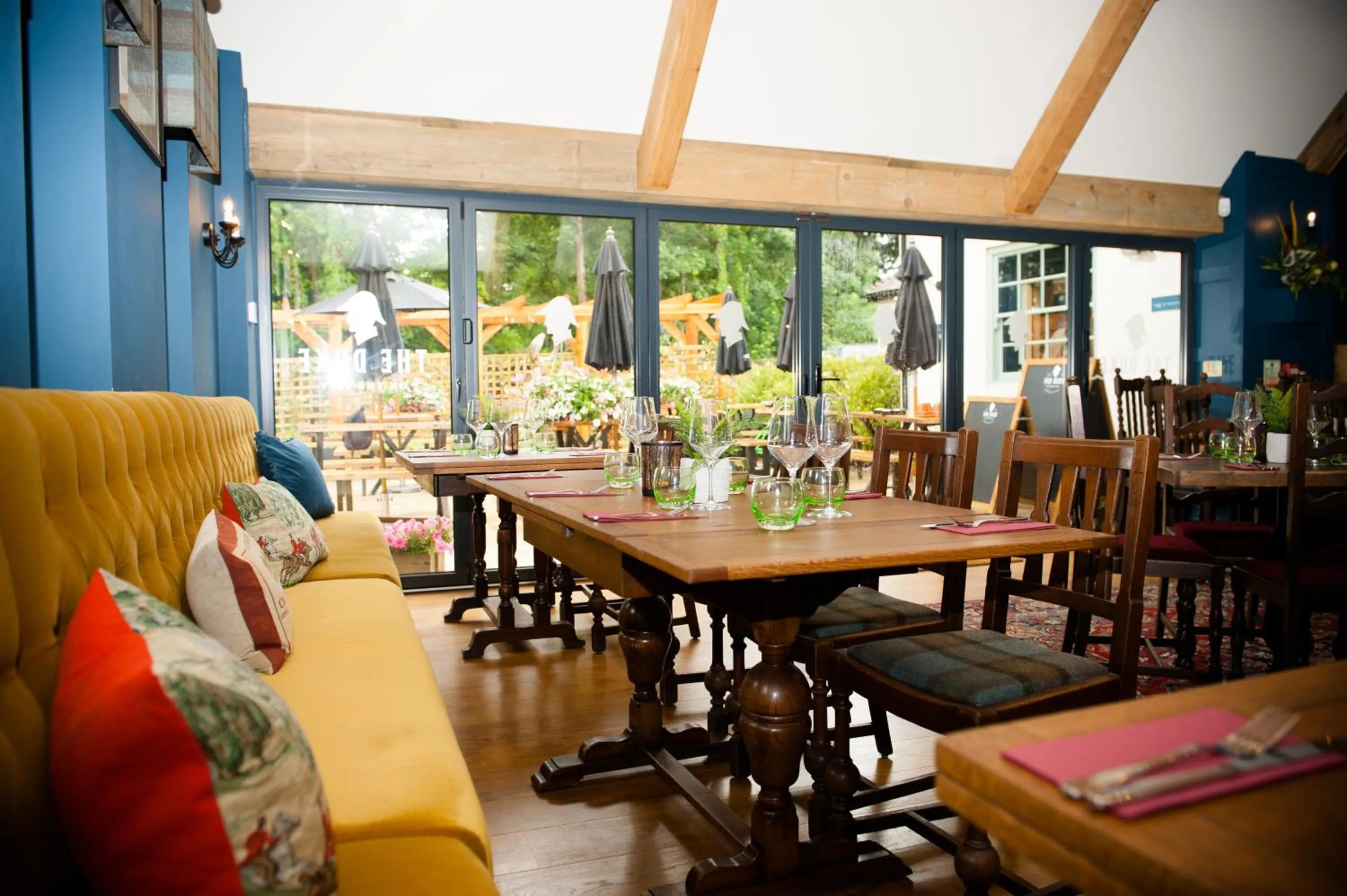 Restaurant/places to eat in The Duke on The Test