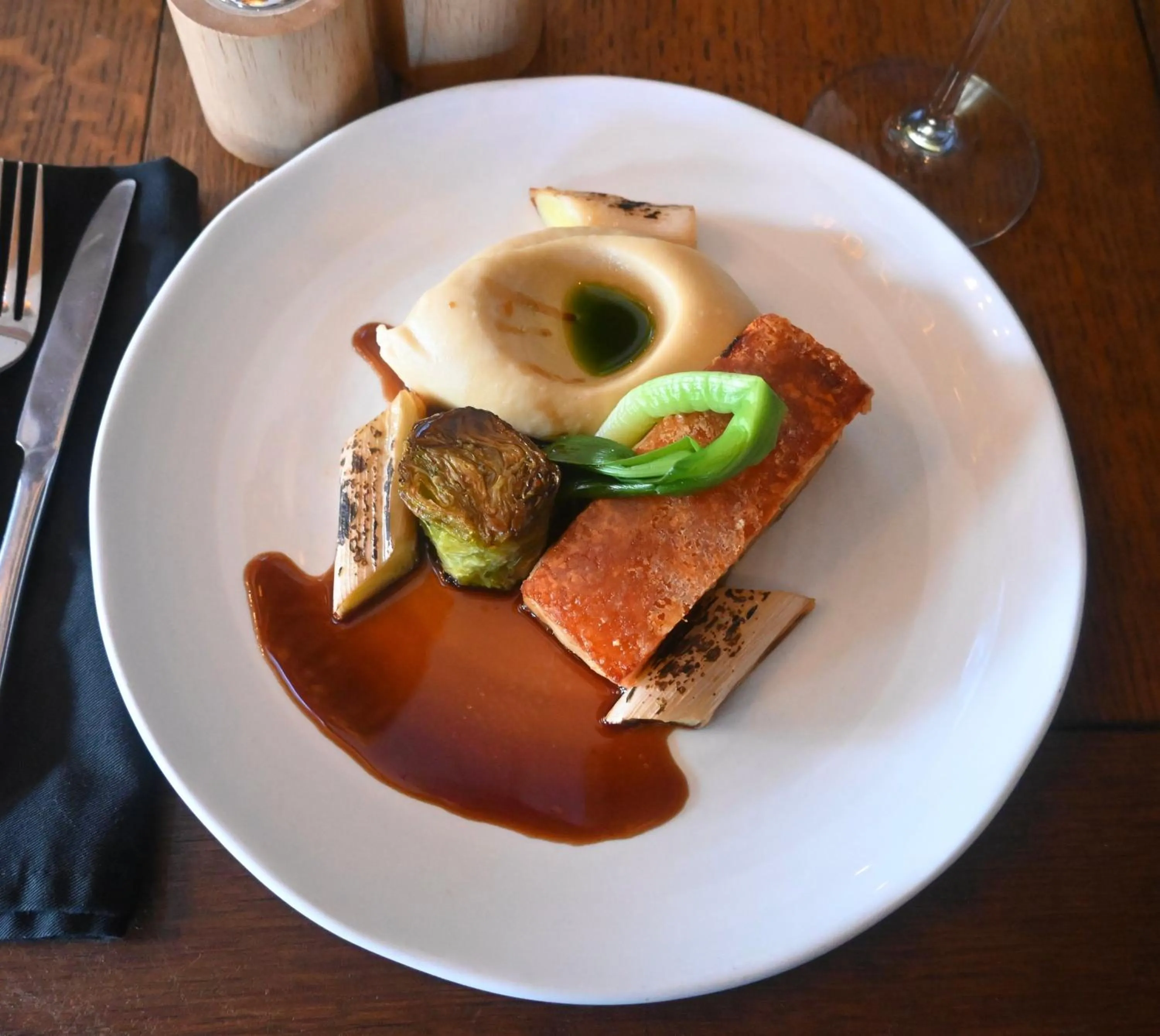 Restaurant/places to eat in The Duke on The Test