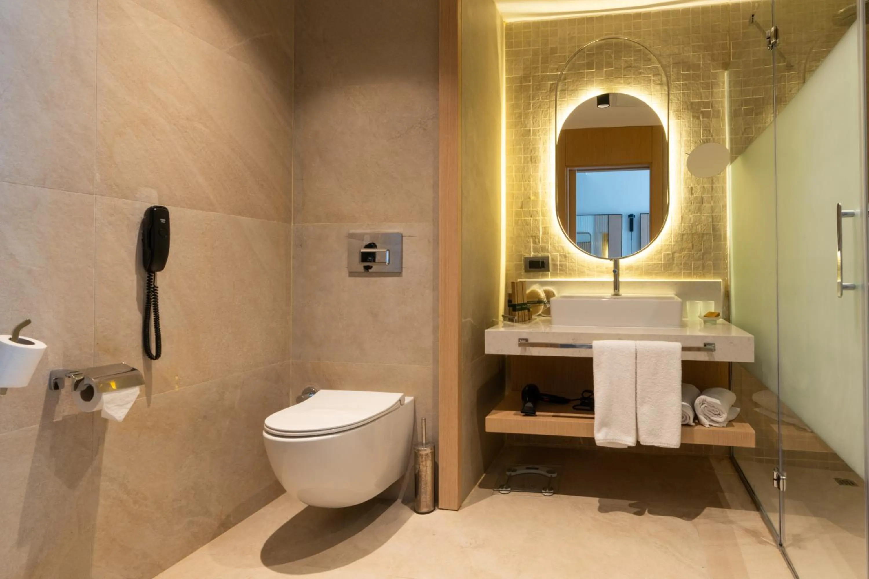 Shower in Megasaray Mount Erciyes