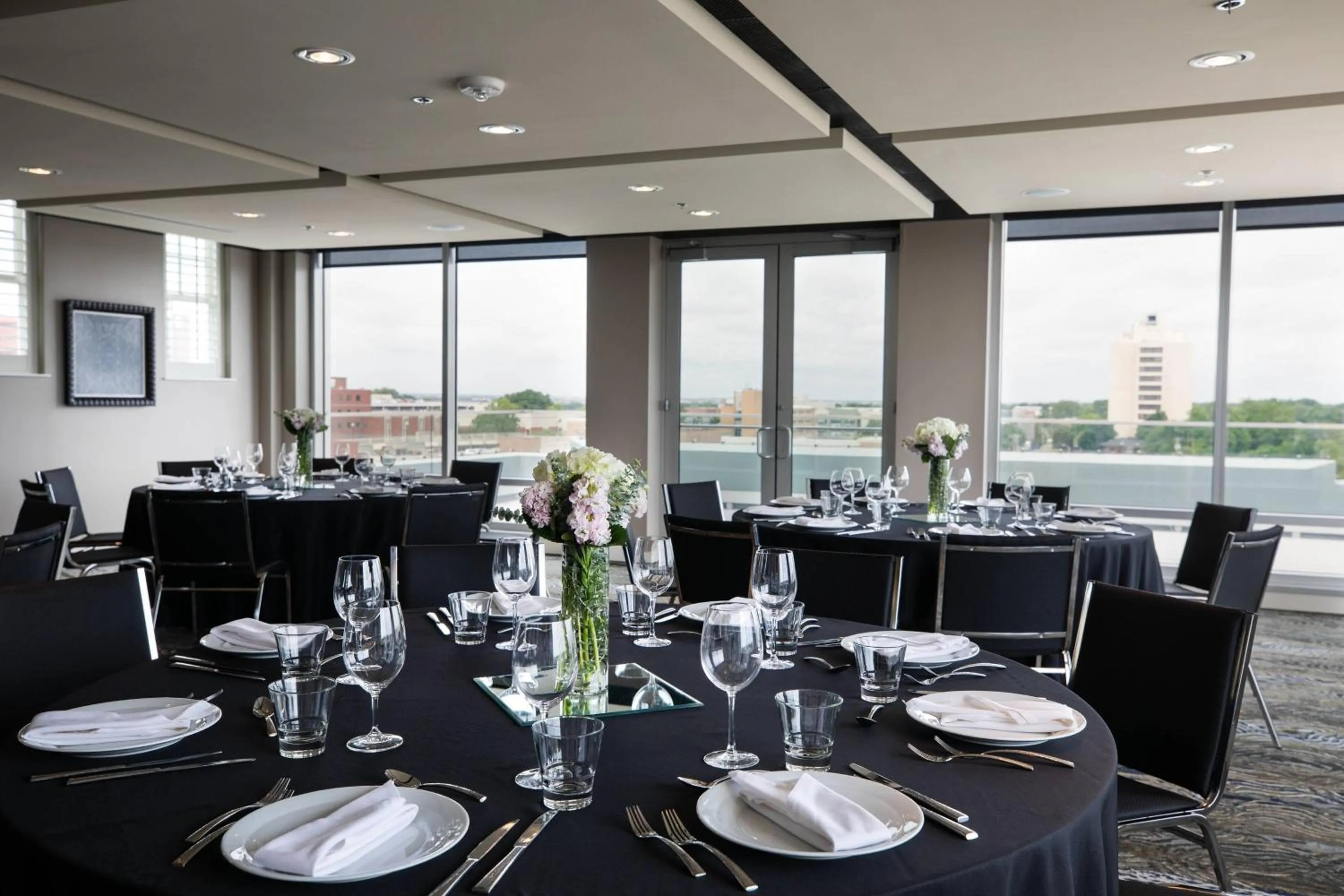 Meeting/conference room in Ambassador Hotel Oklahoma City, Autograph Collection