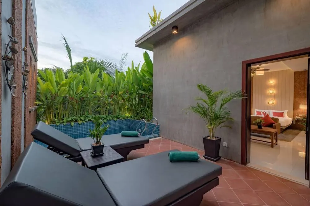 Junior Suite with Private Pool in Grange