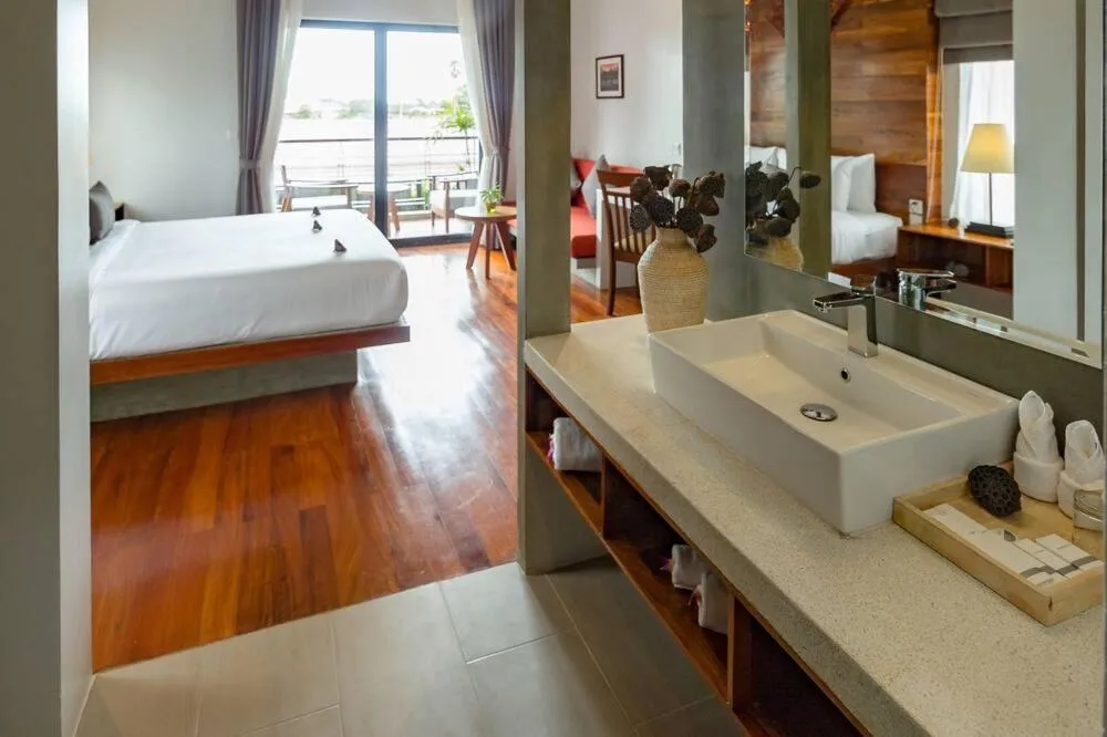 Photo of the whole room, Bed in Grange