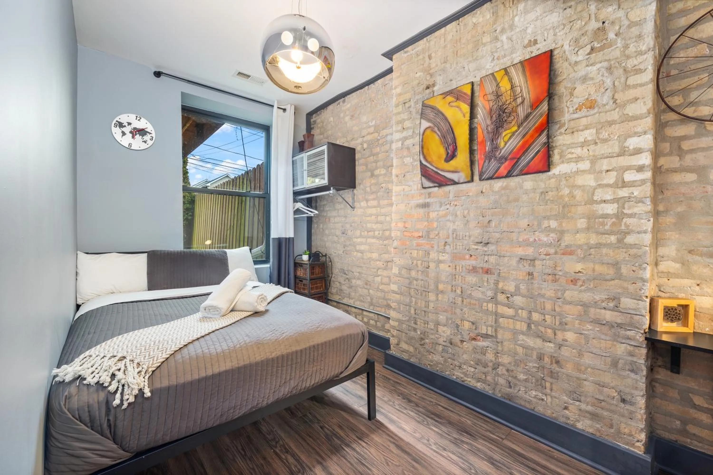 Bedroom, Bed in McCormick Place Guest House