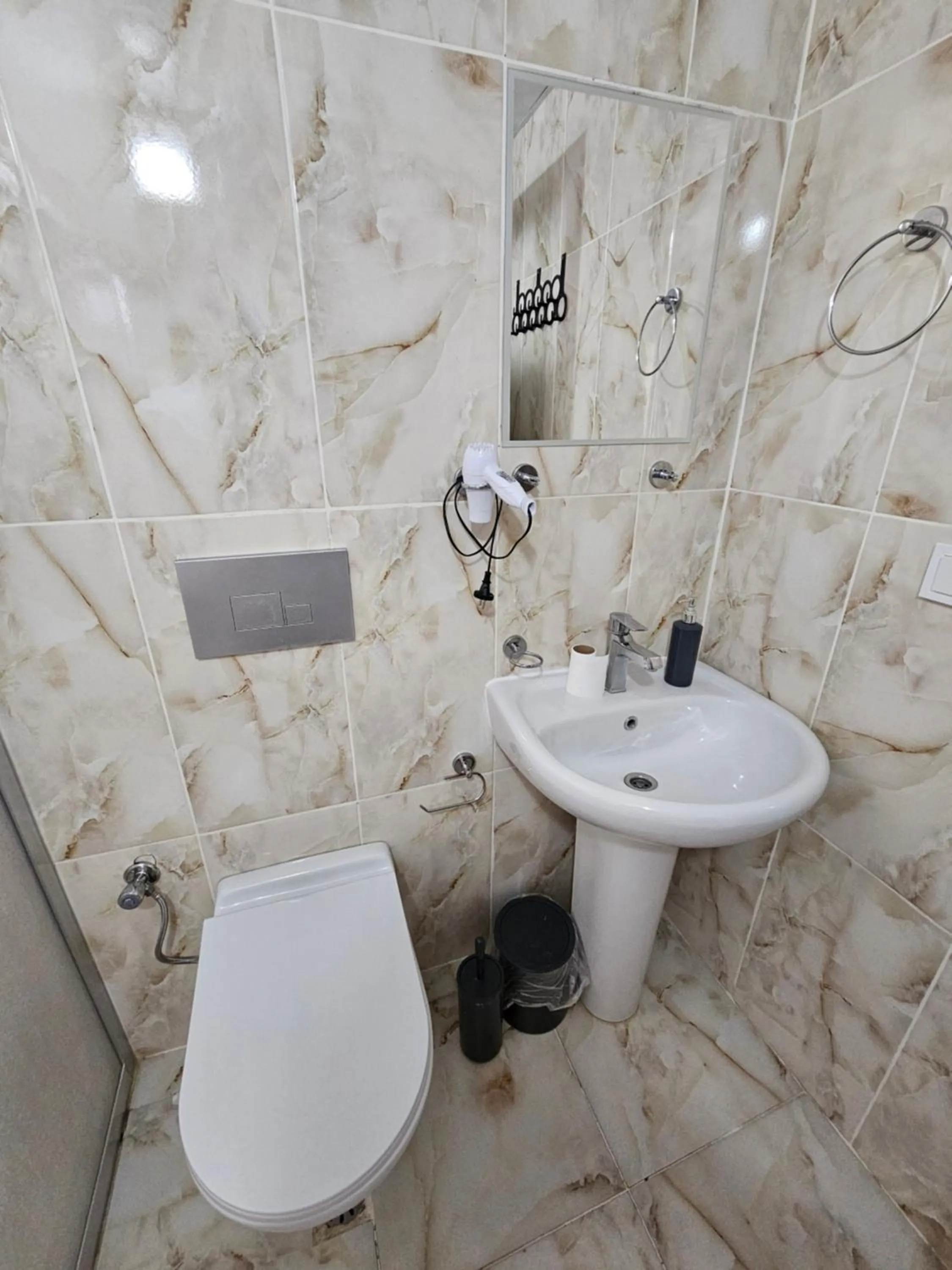 Shower in The Titanic House