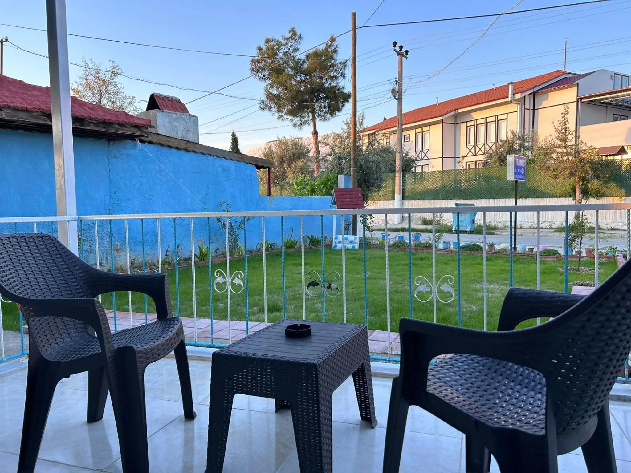 Balcony/Terrace in The Titanic House