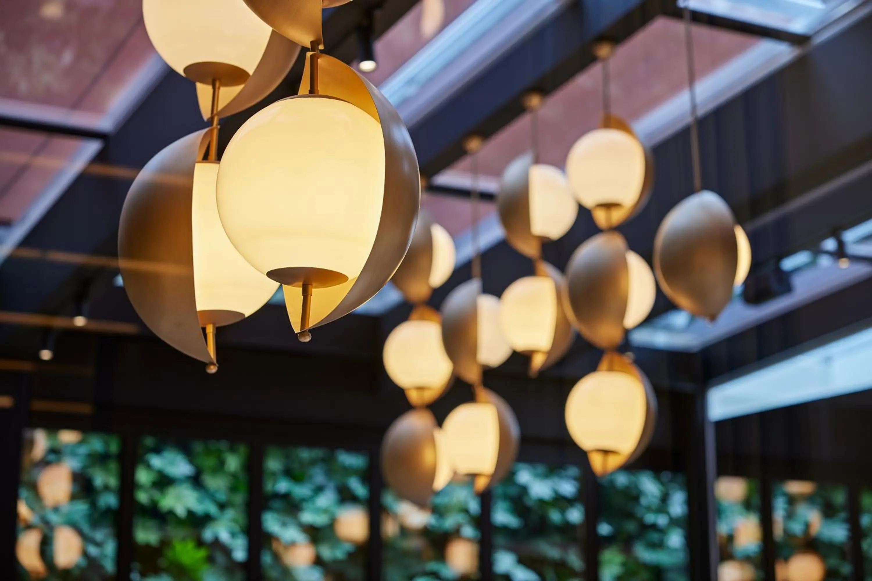 Restaurant/places to eat in Vakko Hotel and Residence