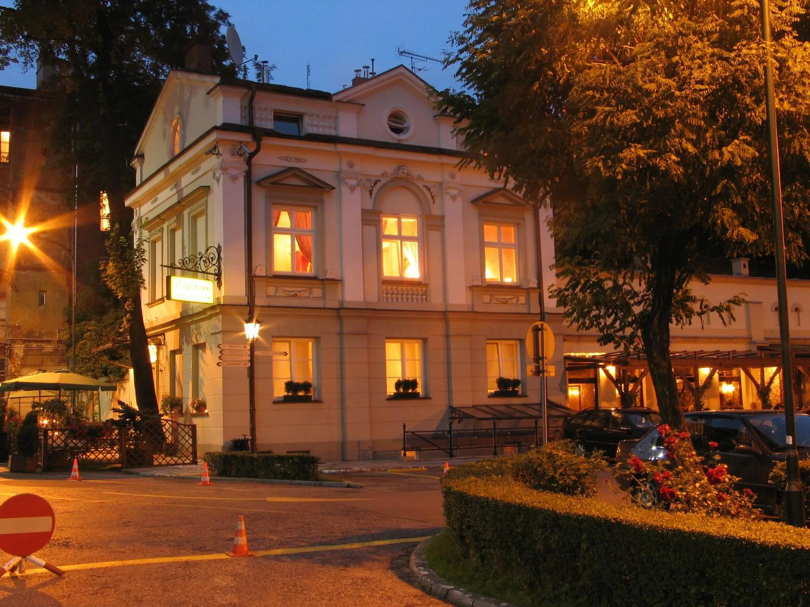 Property building in Dom Pugetów
