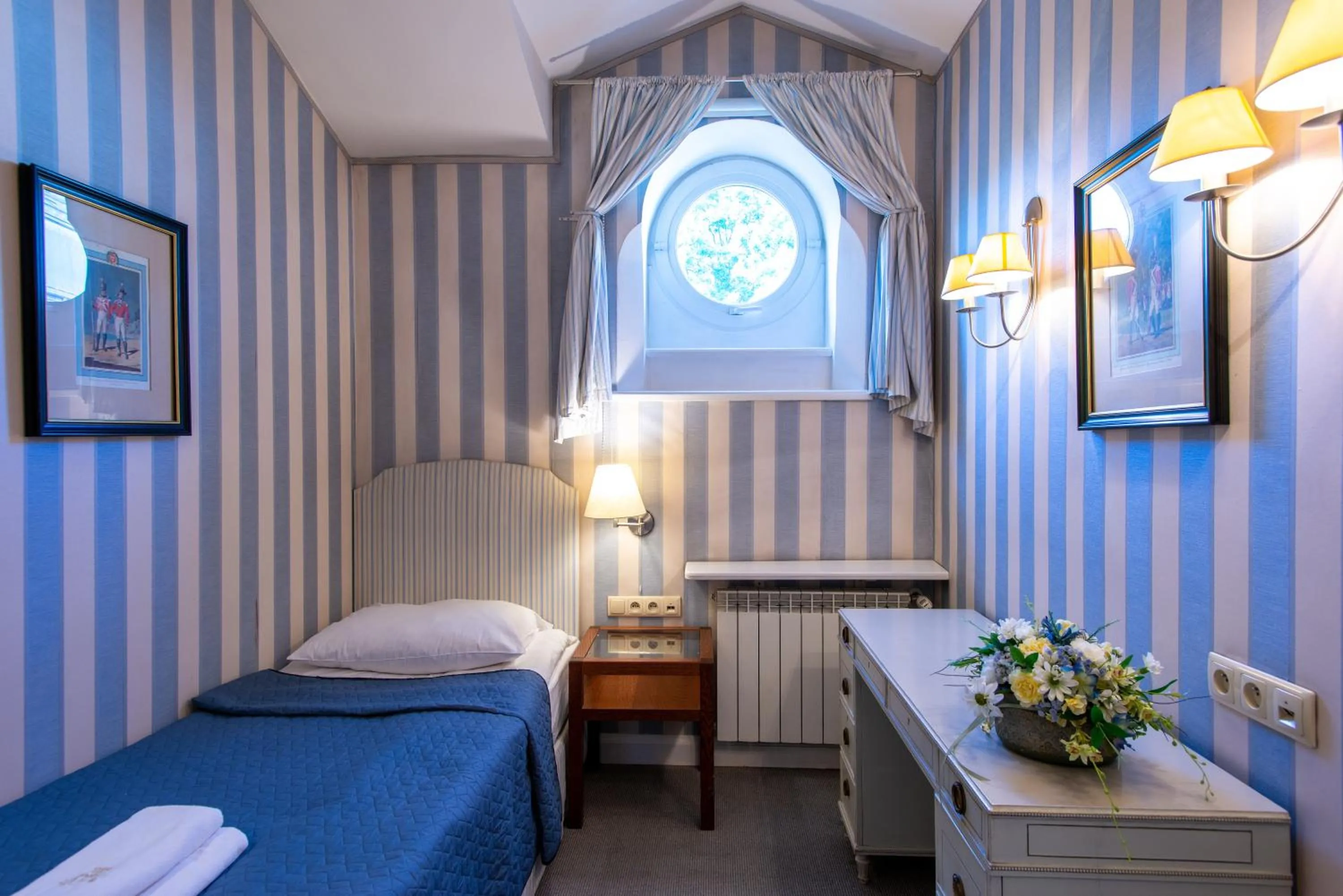 Bedroom, Bed in Dom Pugetów