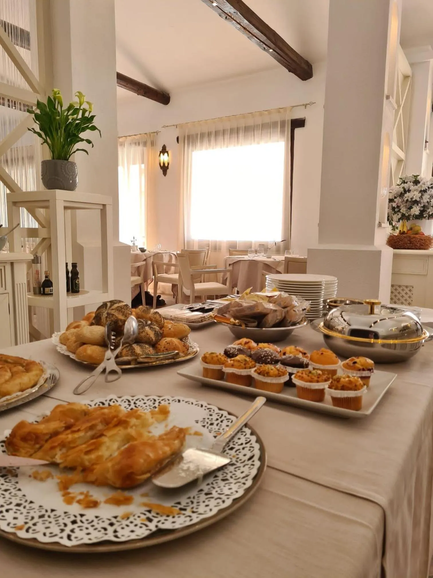 Breakfast in Villa Cavalieri Country Hotel