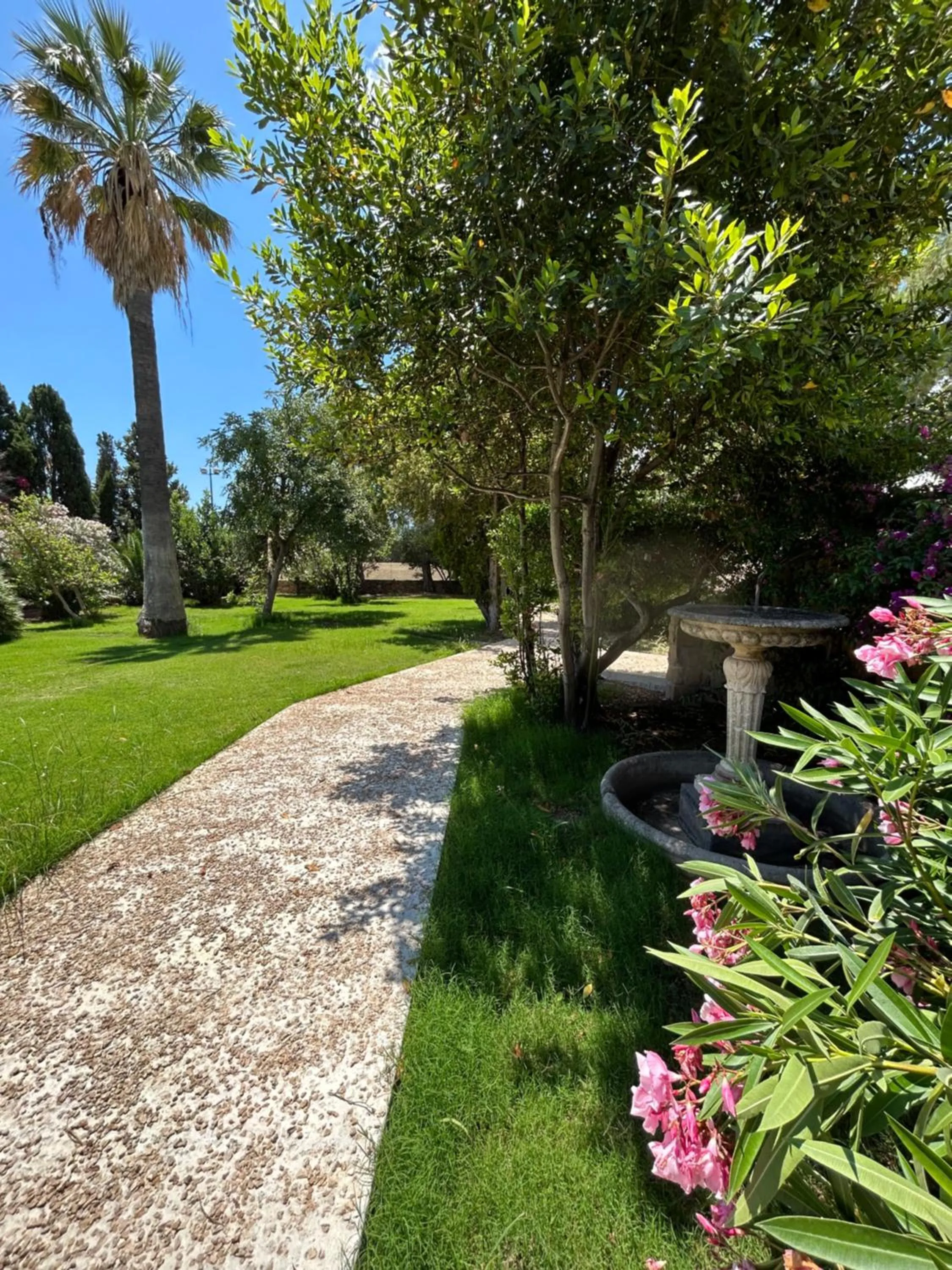 Garden in Villa Cavalieri Country Hotel