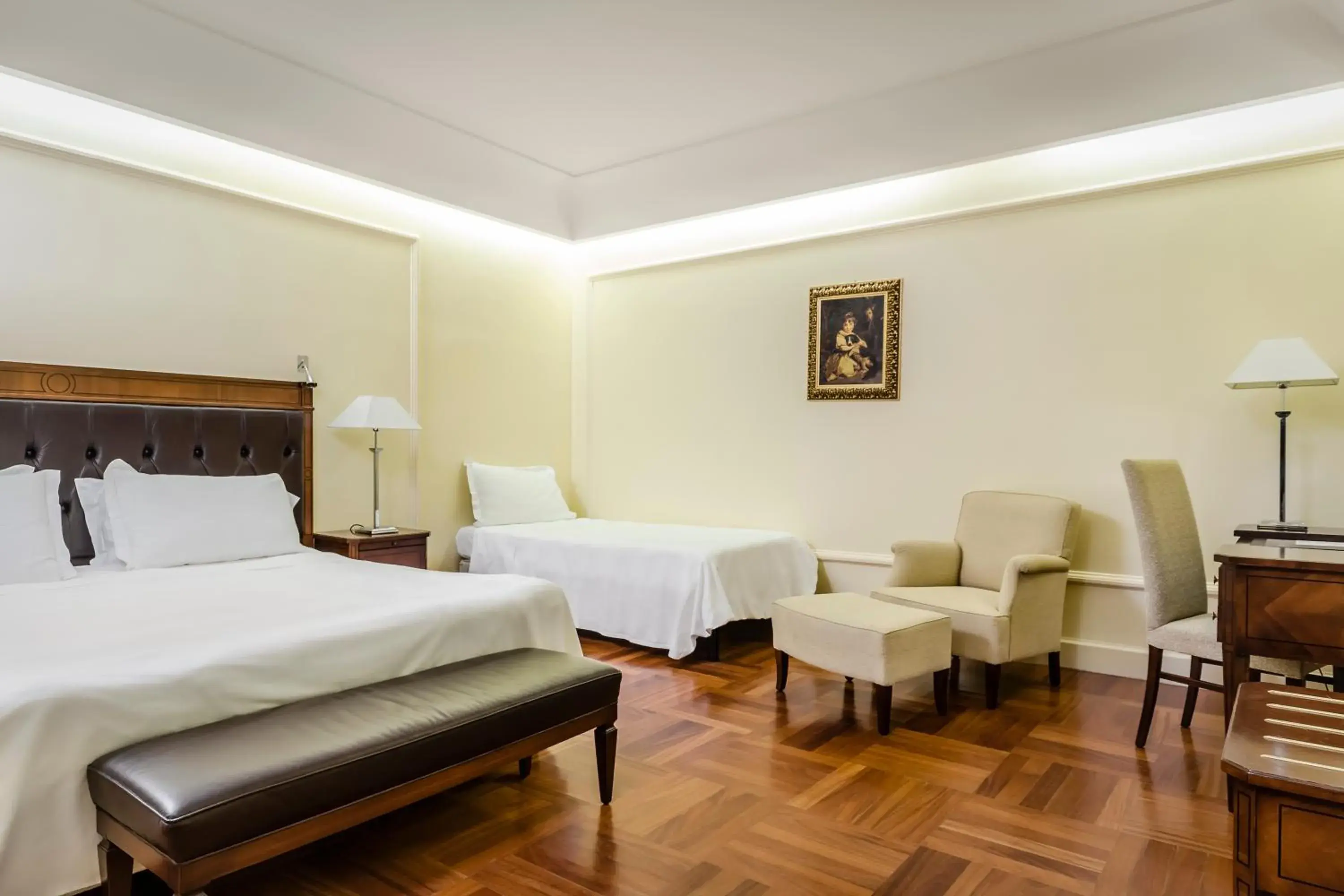 Superior Triple Room in Eurostars Centrale Palace Hotel Superior Triple Room in Eurostars Centrale Palace Hotel