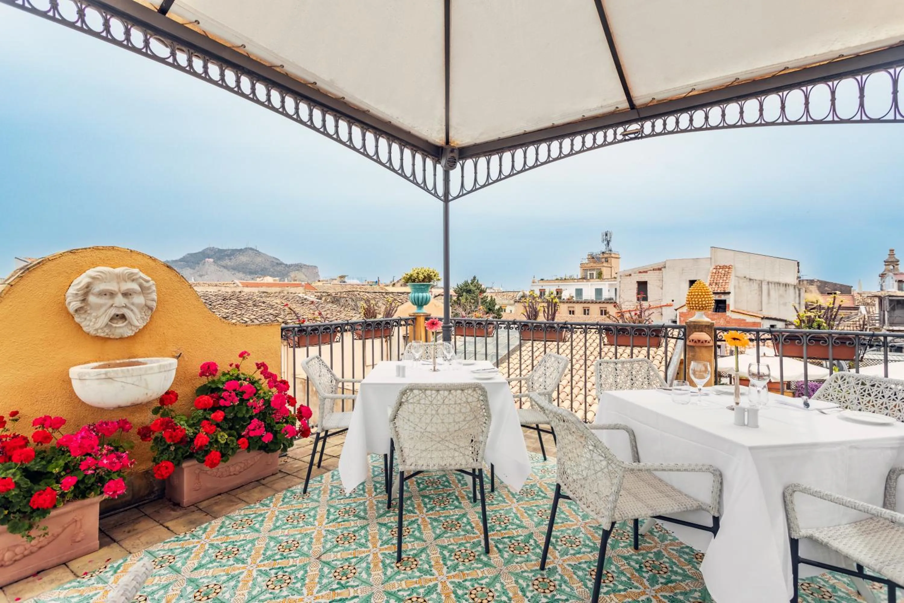 Restaurant/places to eat in Eurostars Centrale Palace Hotel