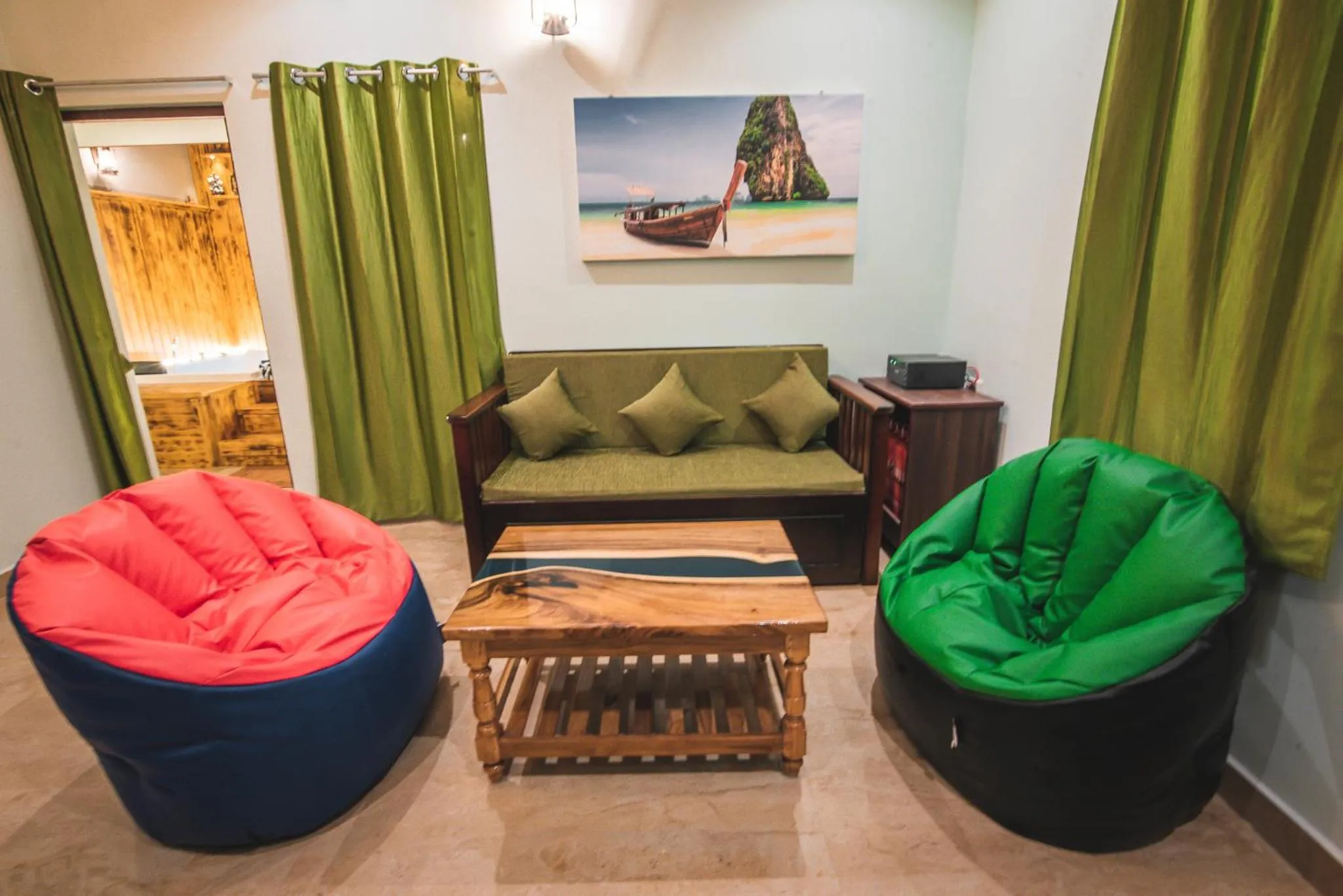 Living room in Cheerful 2-bedroom near Auro Beach