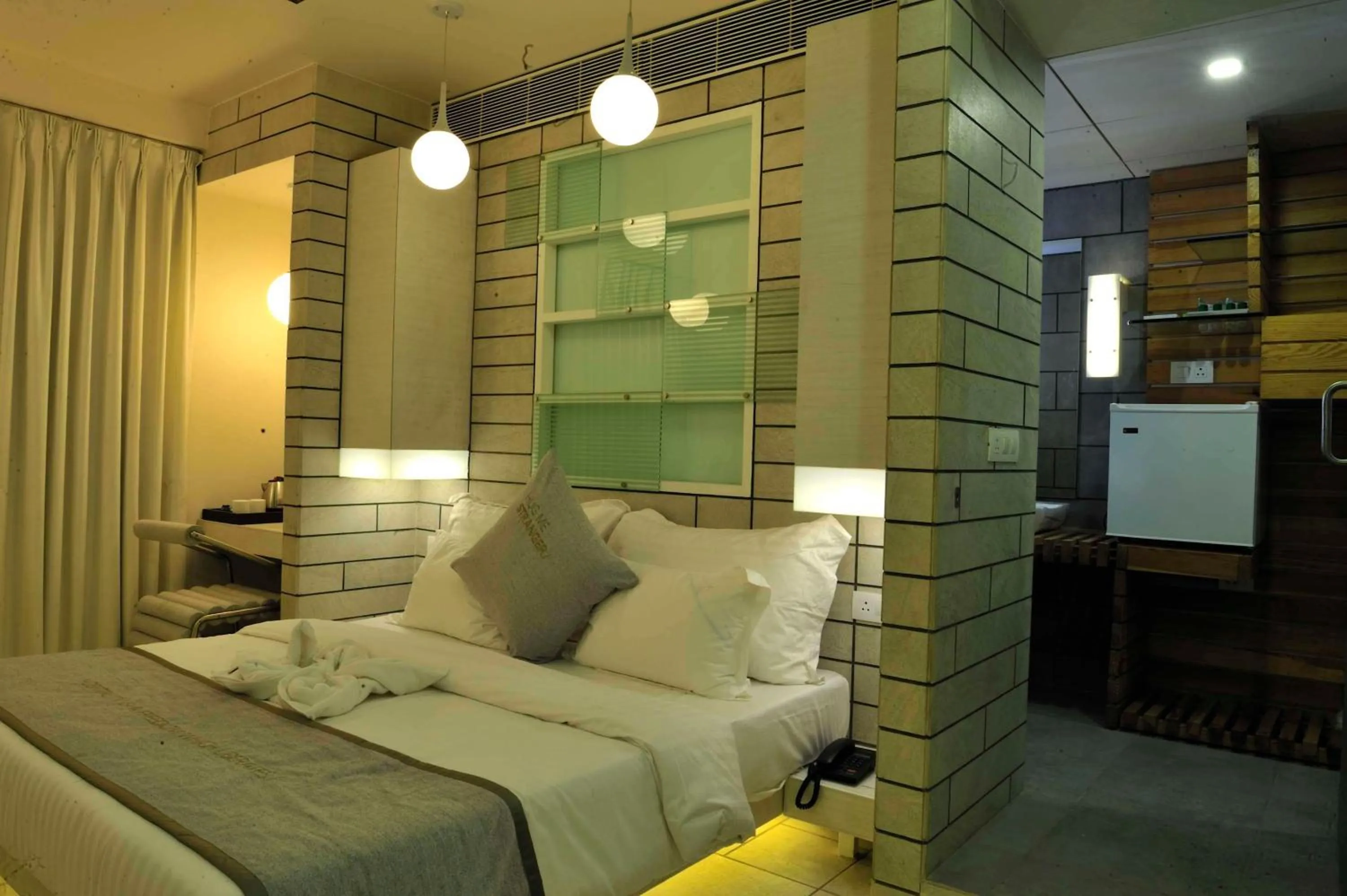 Bed, Seating Area in Hotel El Dorado