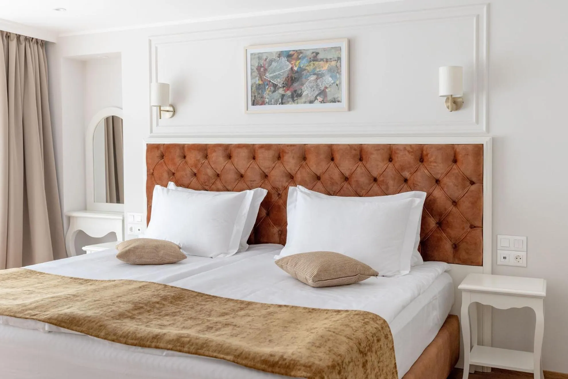 Bed in Villa Flavia Heritage Boutique Hotel