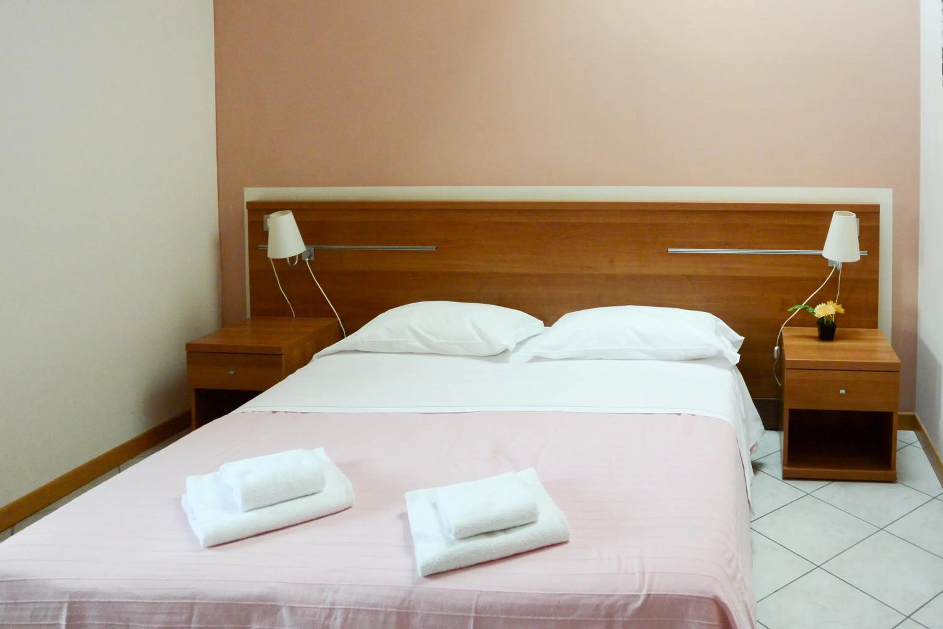 Bed in Albergo Meublè Abatjour