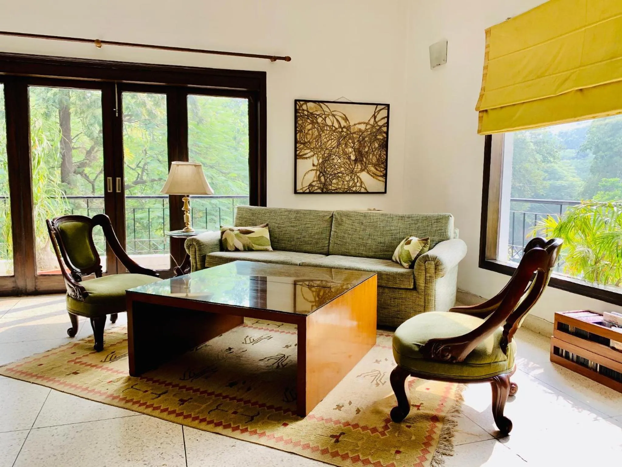Living room in Thikana Delhi ( Boutique B&B)