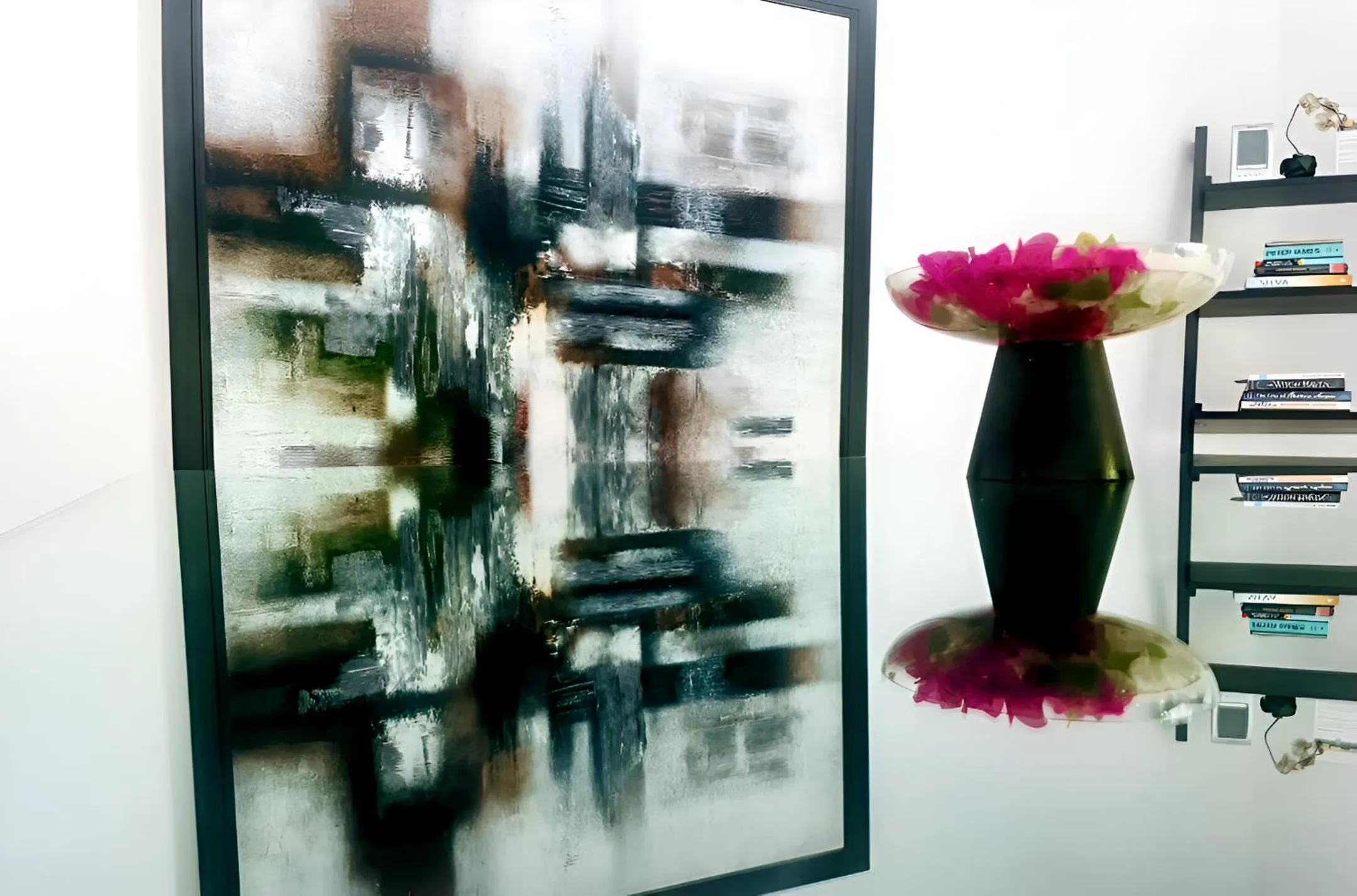 Dining area in Thikana Delhi ( Boutique B&B)