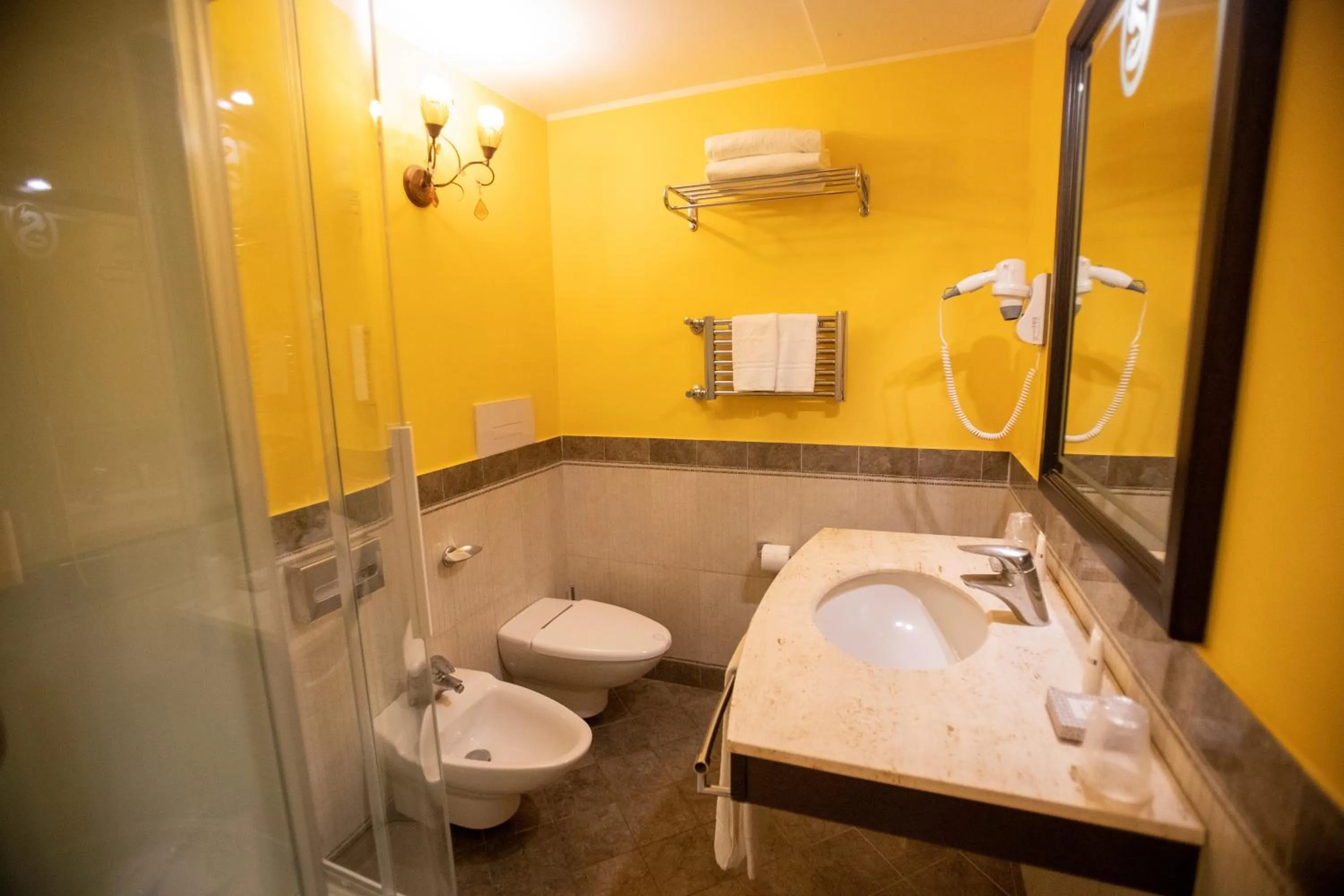 Shower in Hotel Il Principe