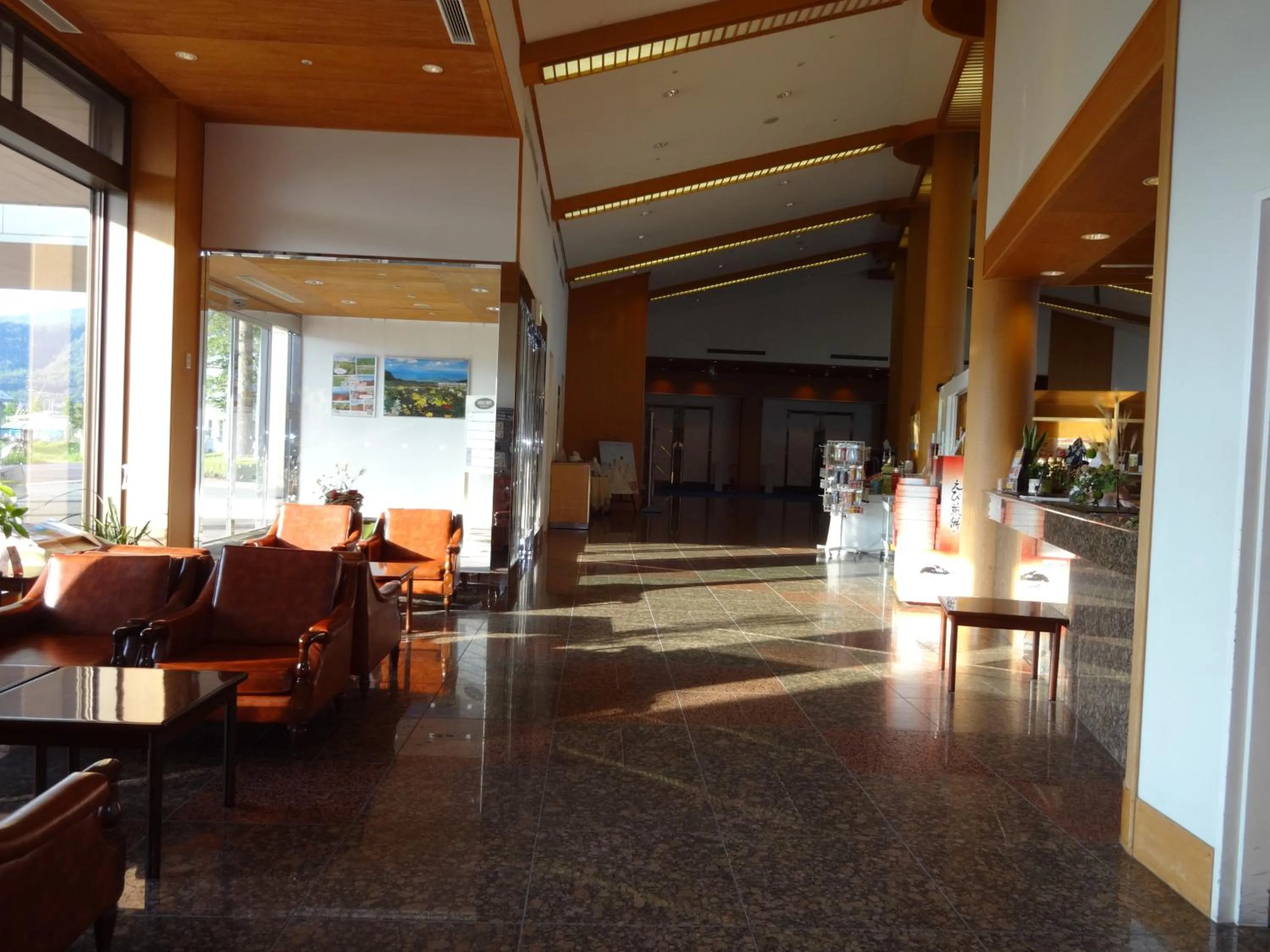 Lobby or reception in Grand Park Hotel Okubiwako Makino
