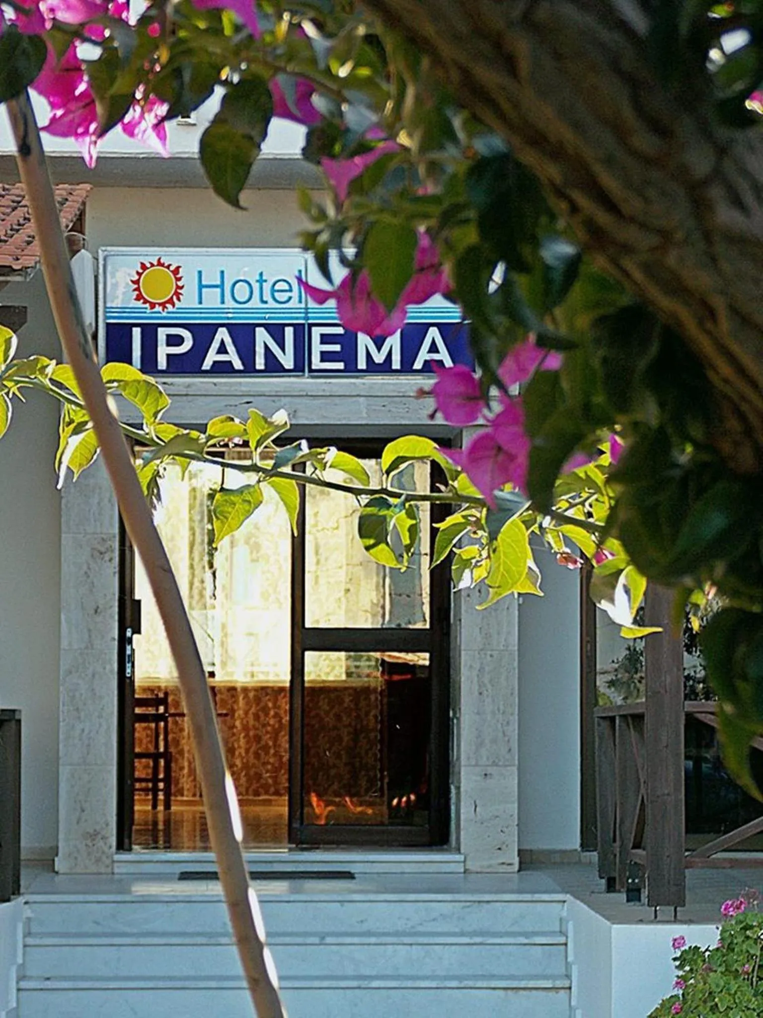 Facade/entrance in Ipanema Hotel