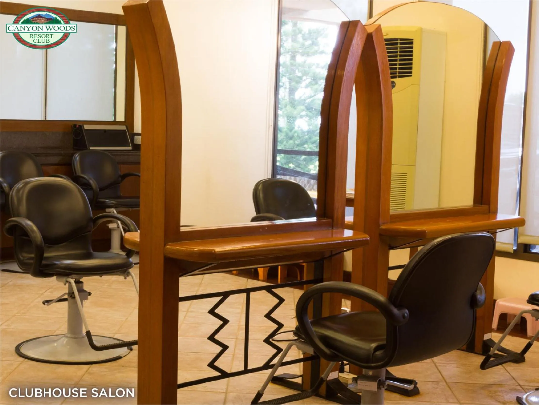 hair dresser in Canyon Woods Resort Club Tagaytay