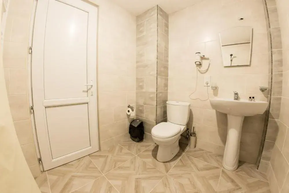 Standard Double or Twin Room in Hotel Deka Gudauri Standard Double or Twin Room in Hotel Deka Gudauri