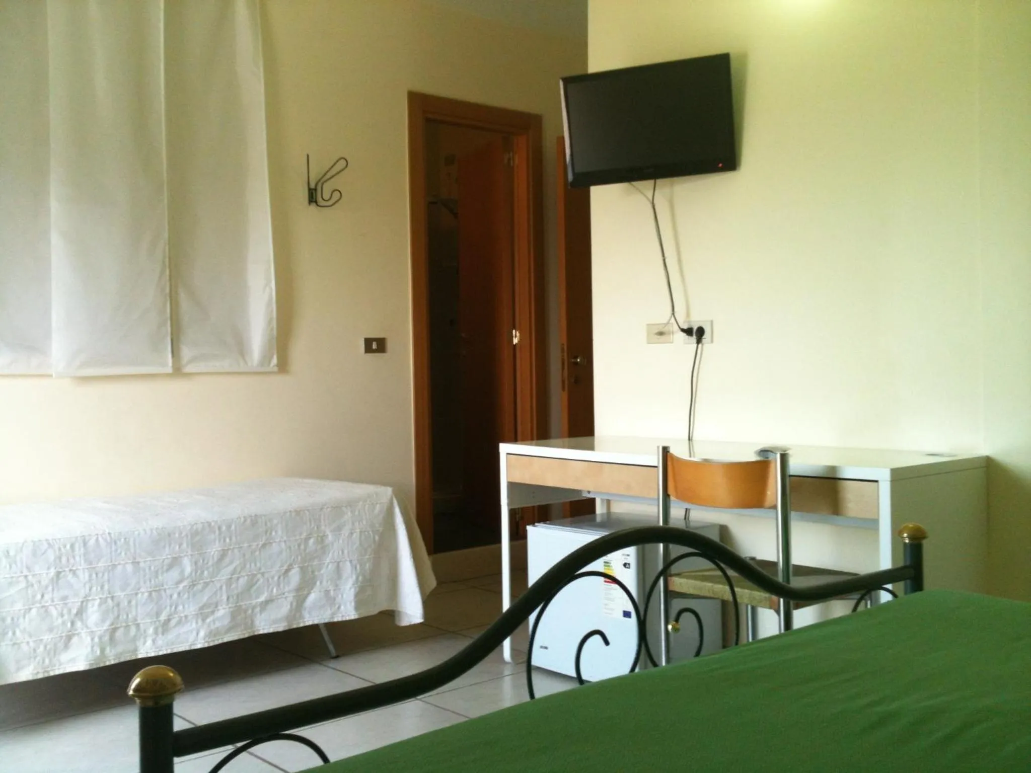 Bed in Hotel Esperia