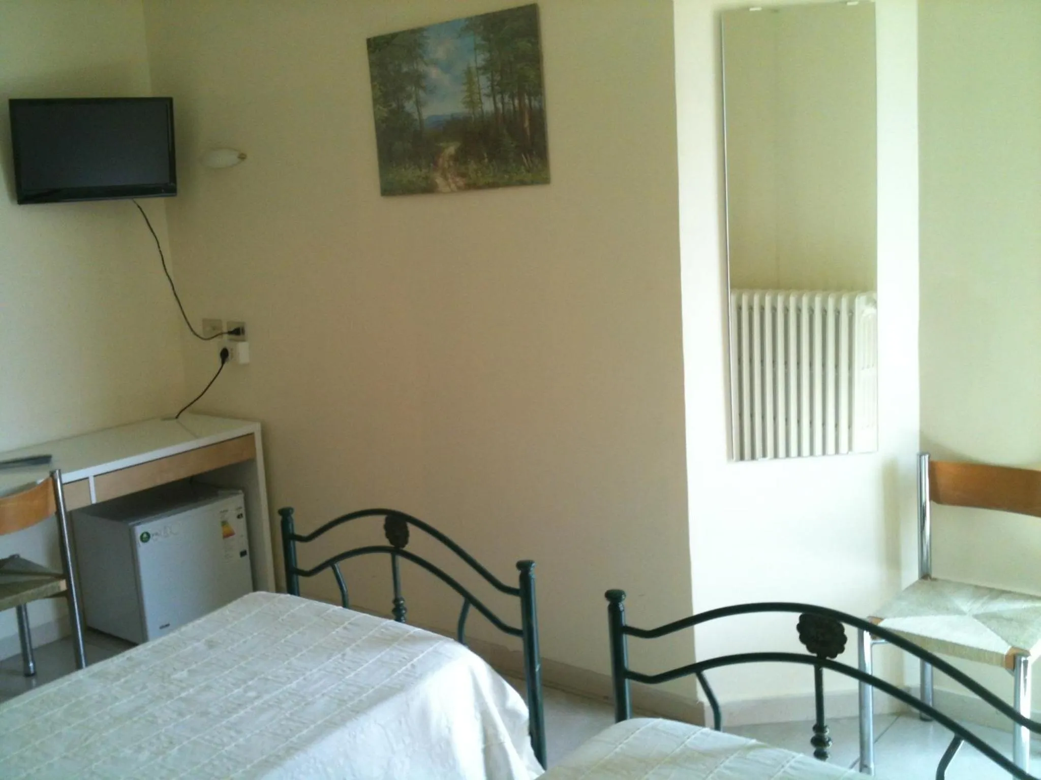 Bed in Hotel Esperia