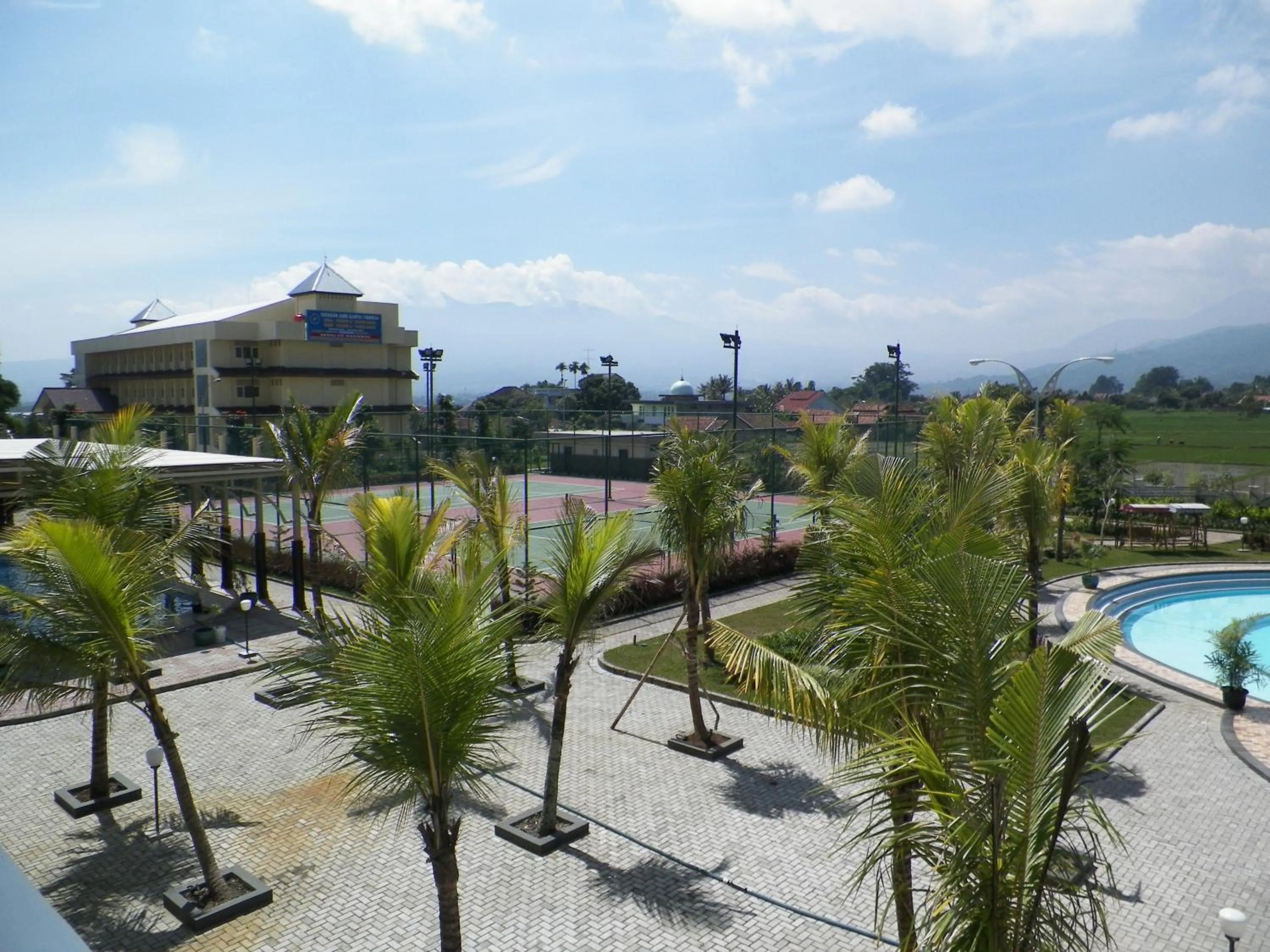 Facade/entrance in Sutanraja Hotel & Convention Centre