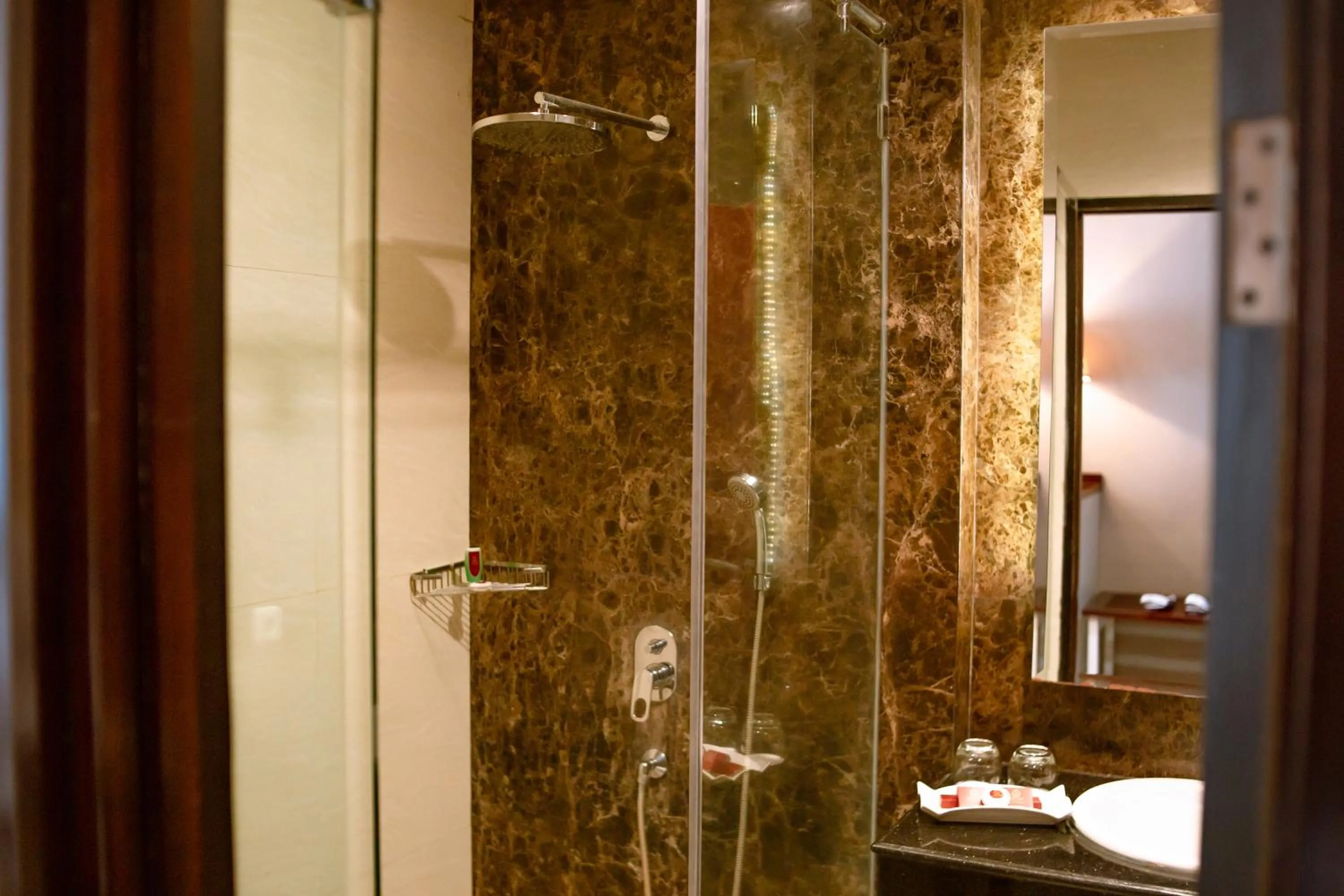 Sutanraja Hotel & Convention Centre