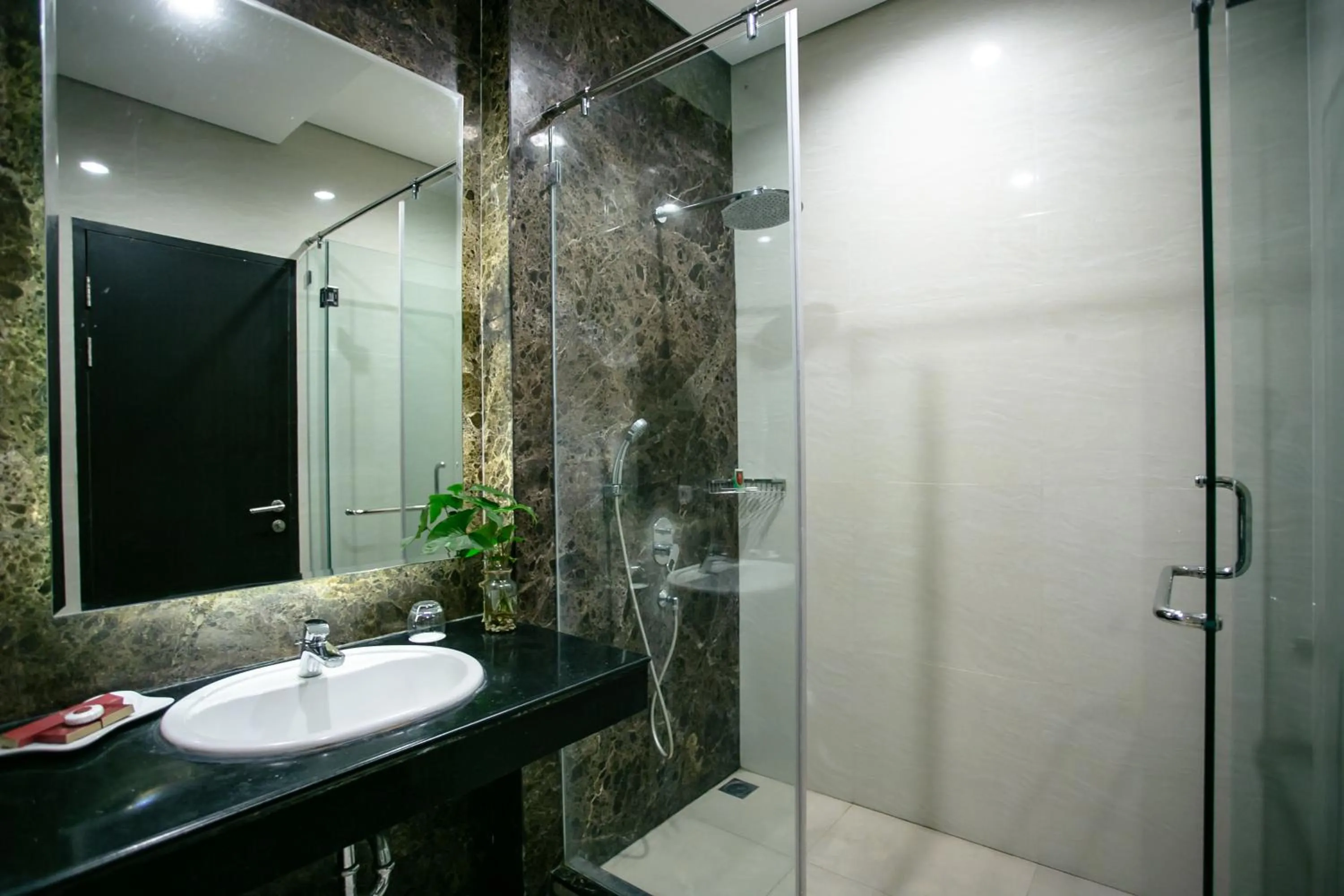 Sutanraja Hotel & Convention Centre