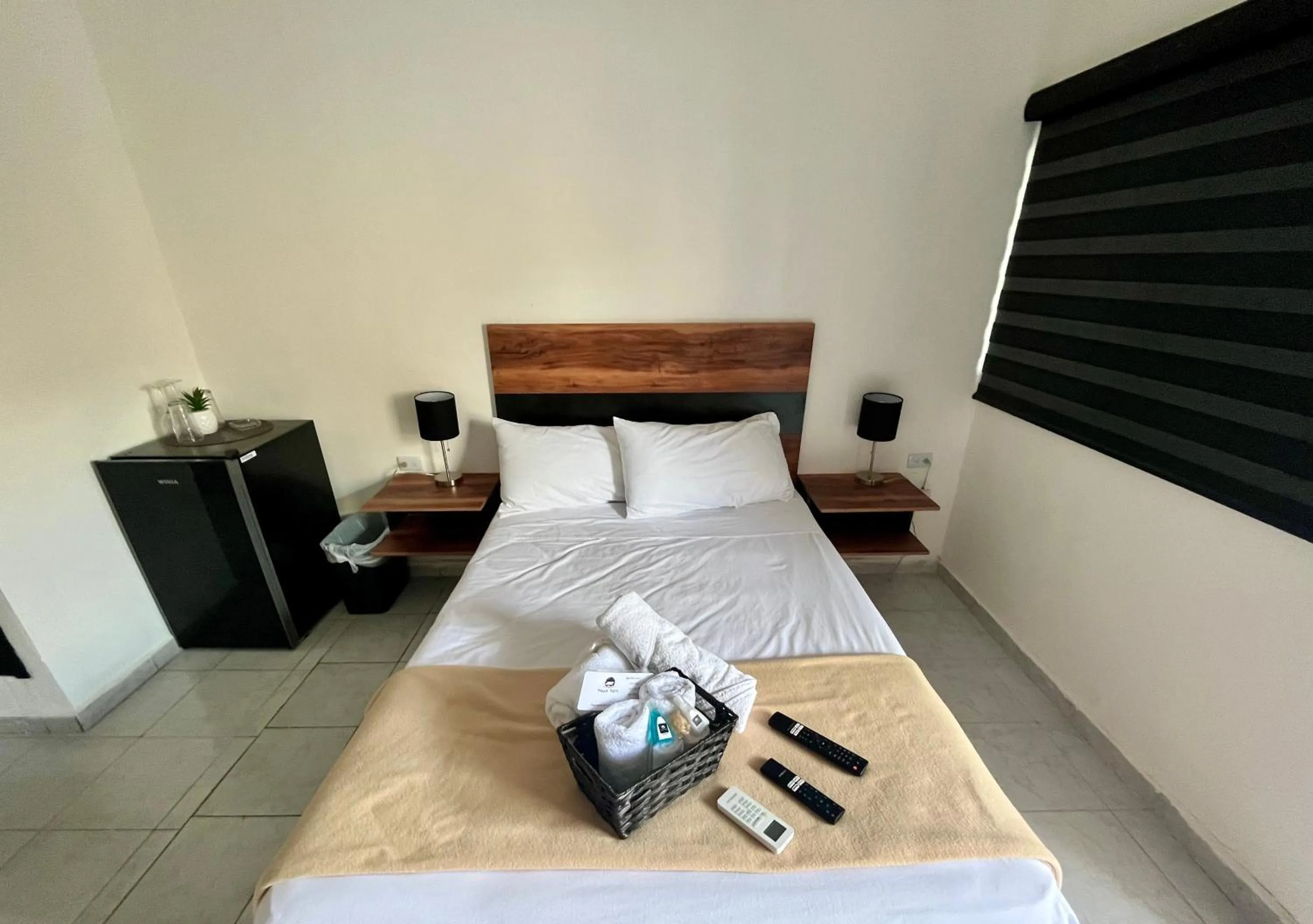 Photo of the whole room, Bed in BALAM Playa - 15Th Ave