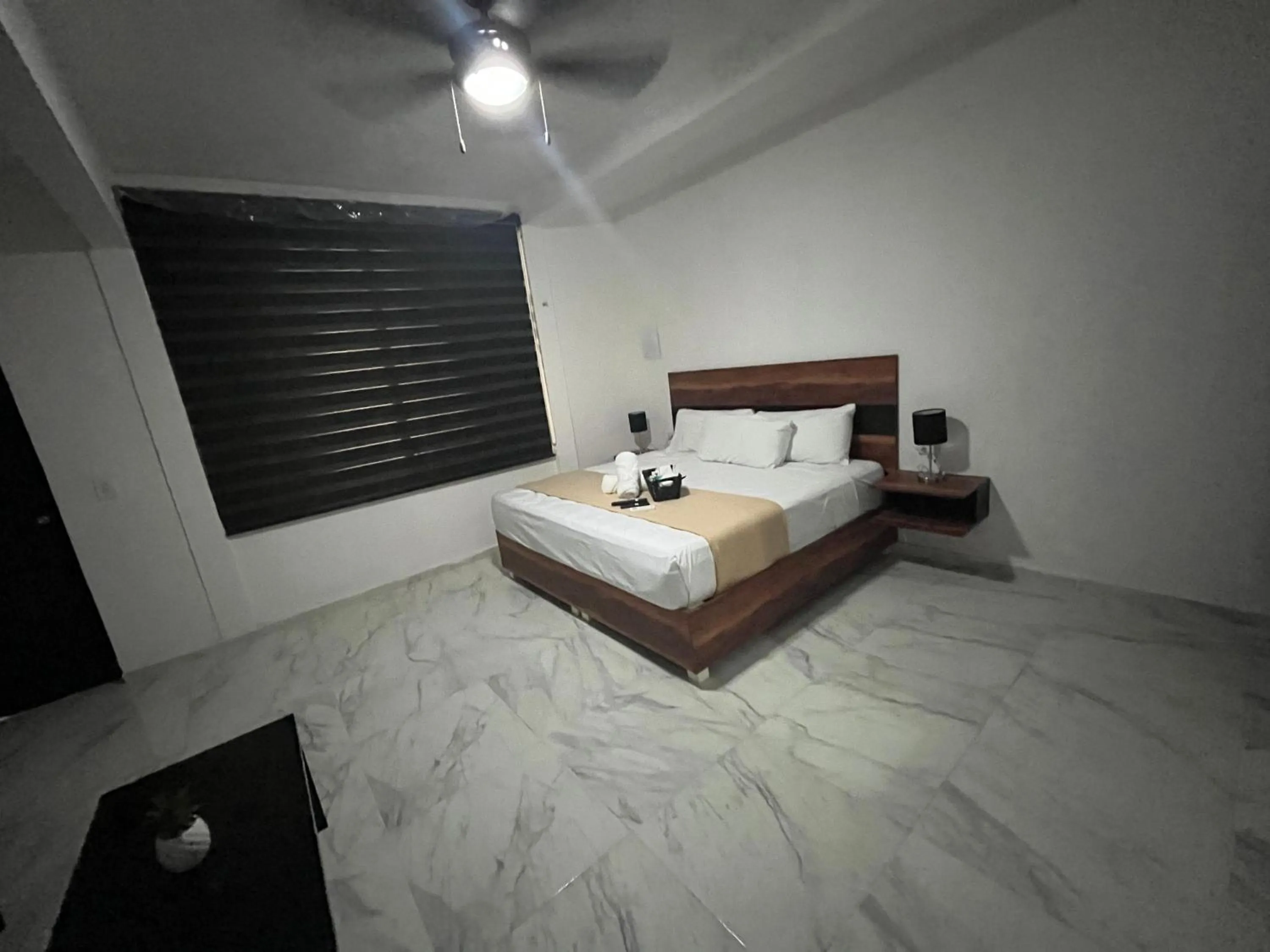 Photo of the whole room, Bed in BALAM Playa - 15Th Ave