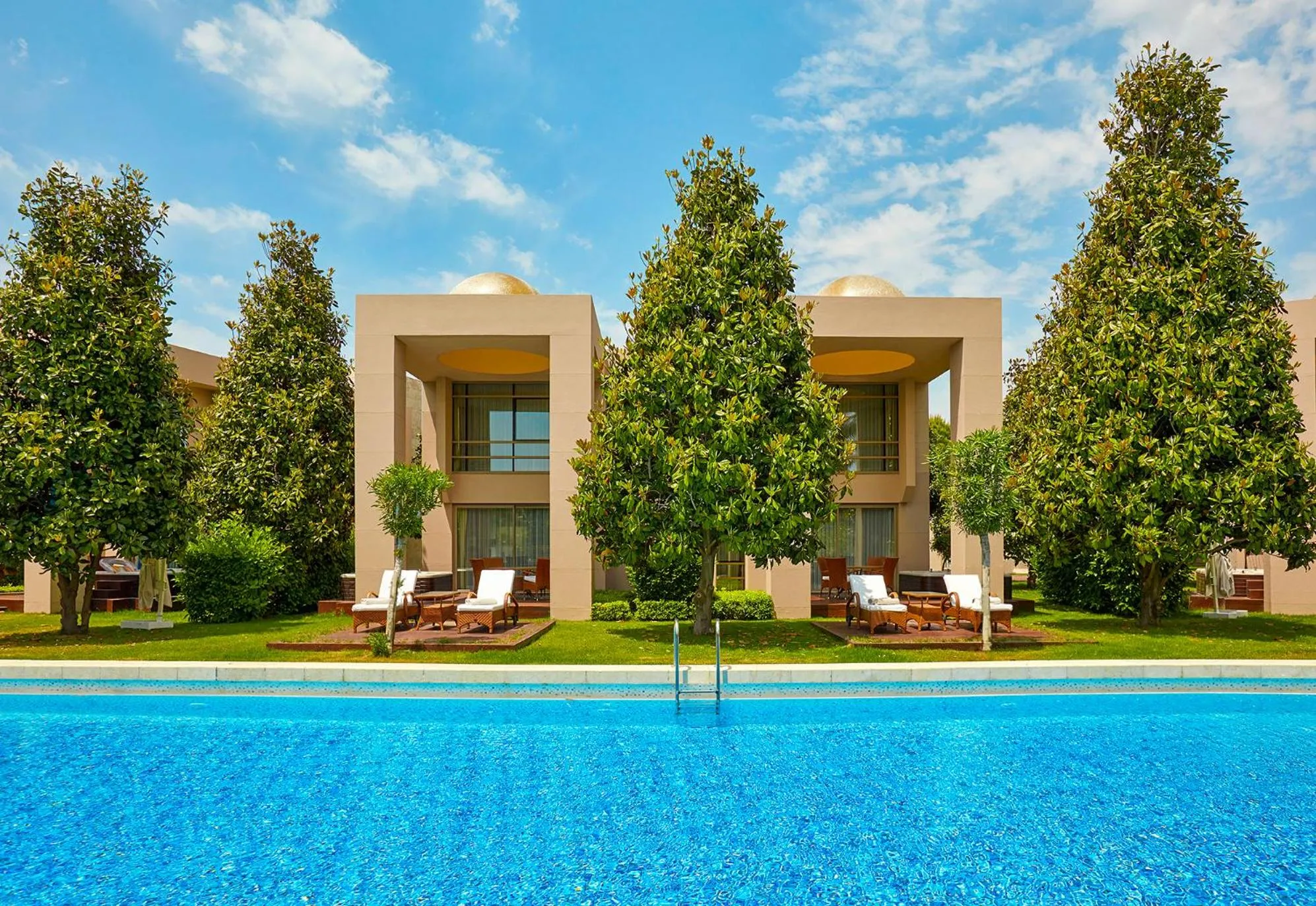 Property building in Gloria Serenity Resort