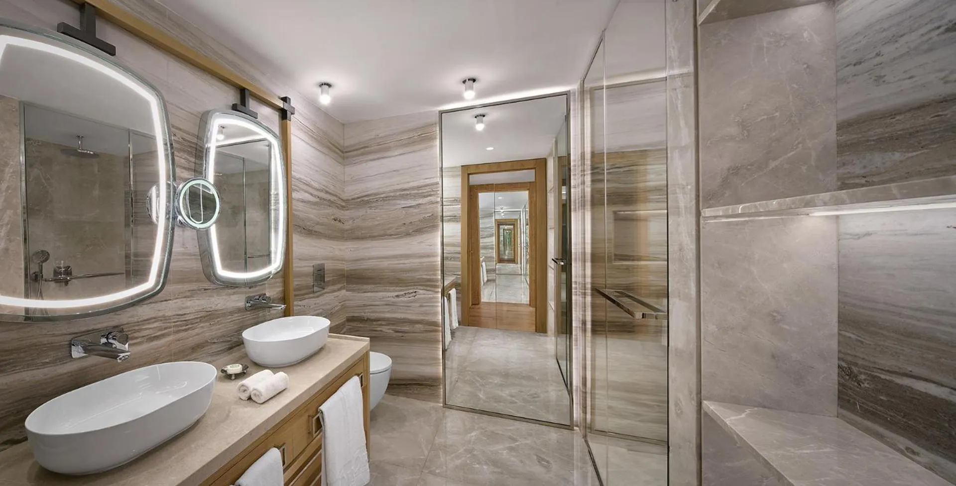 Shower in Gloria Serenity Resort