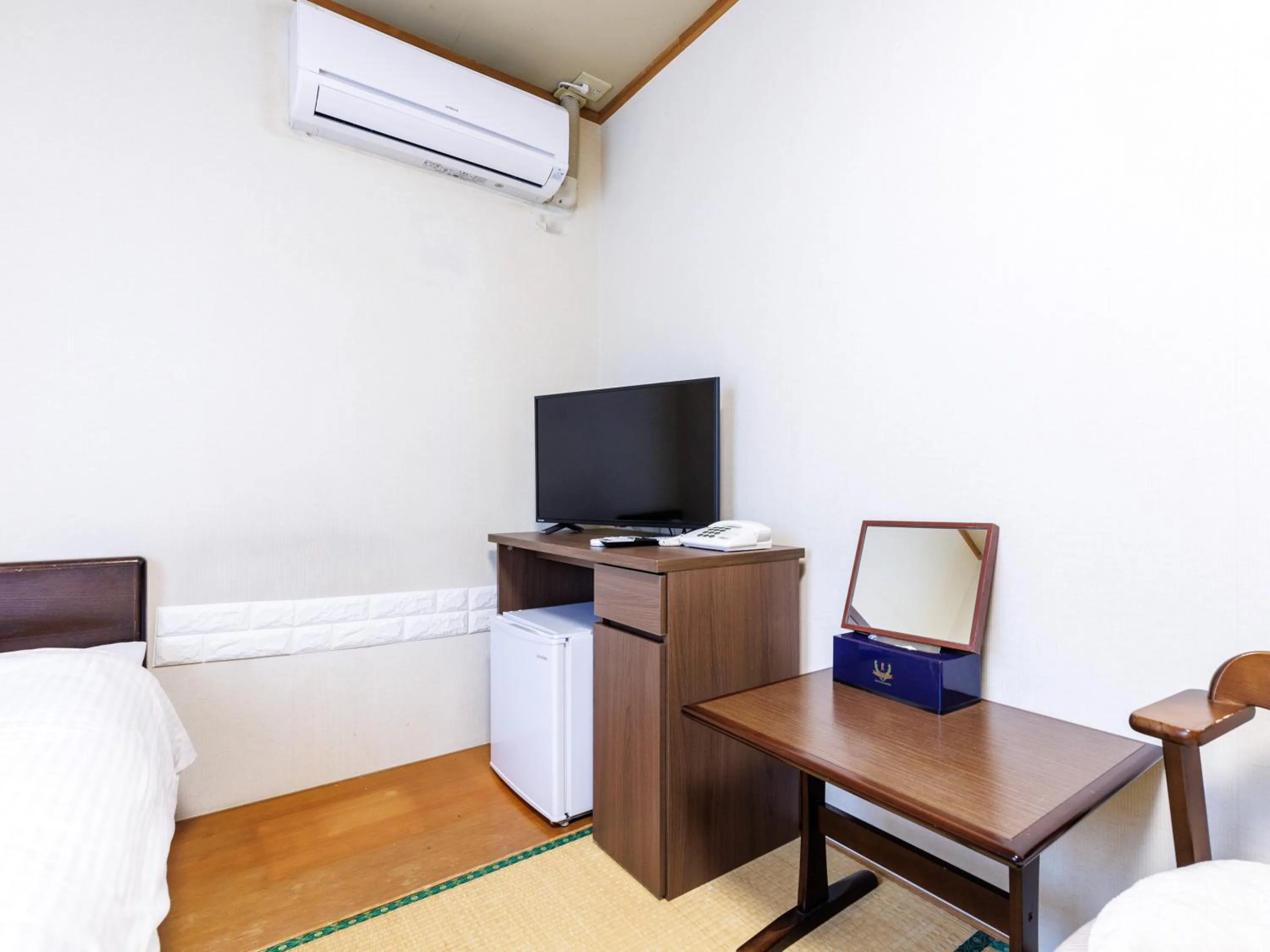 Photo of the whole room in Seoul Garden Hotel