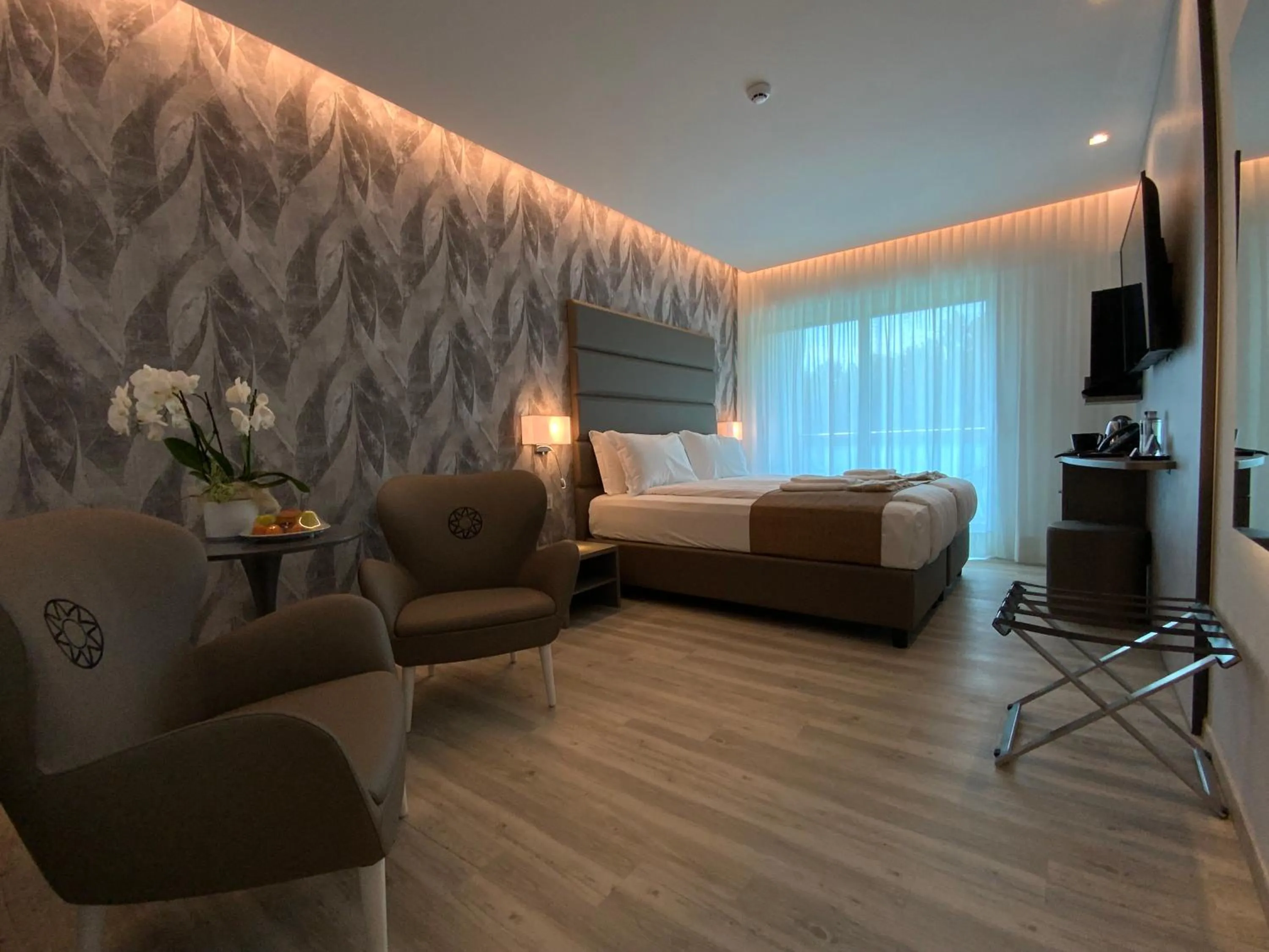 Photo of the whole room, Bed in International Beach Hotel