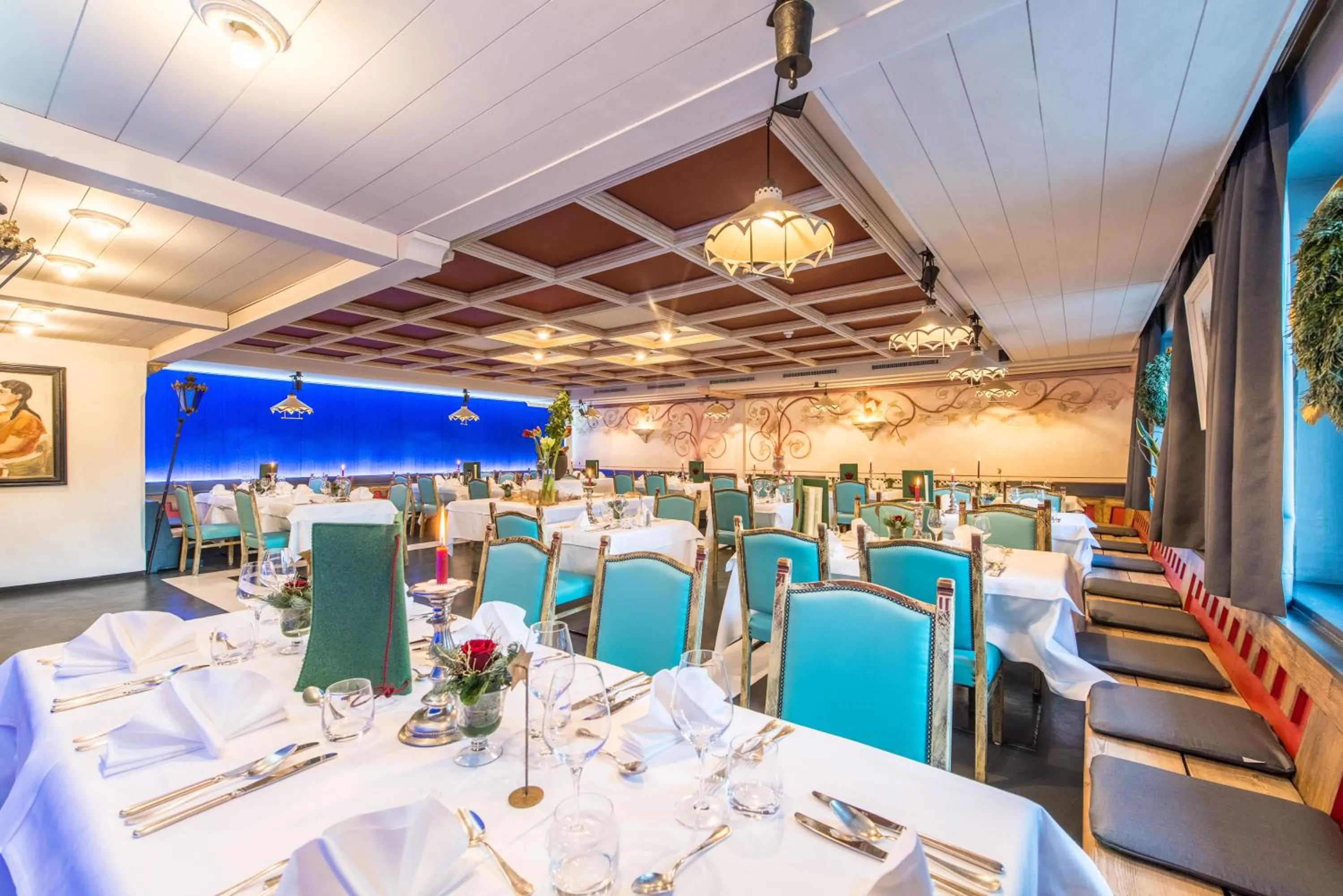 Restaurant/places to eat in Adler Suite & Stube