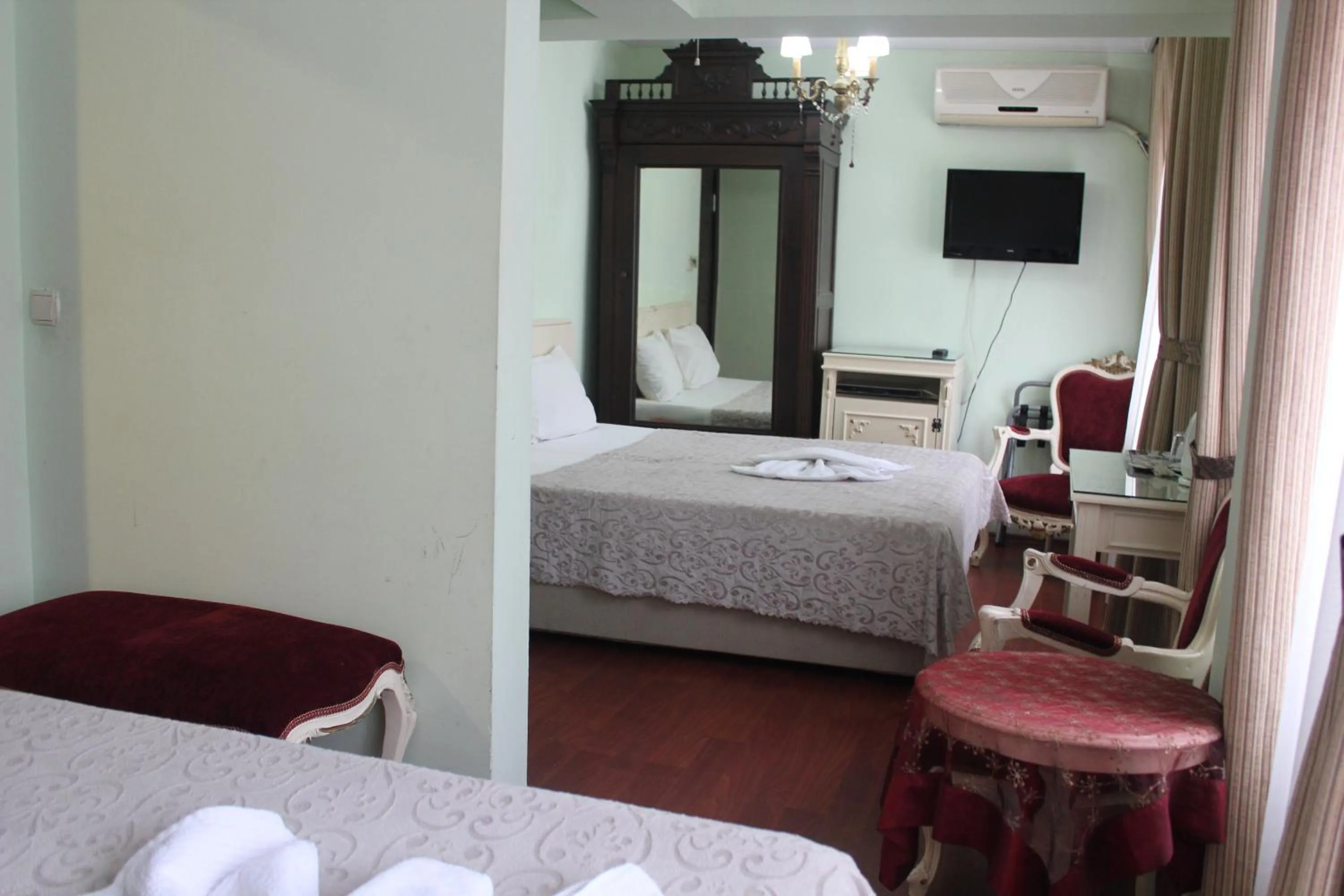Bedroom in Asmali Hotel
