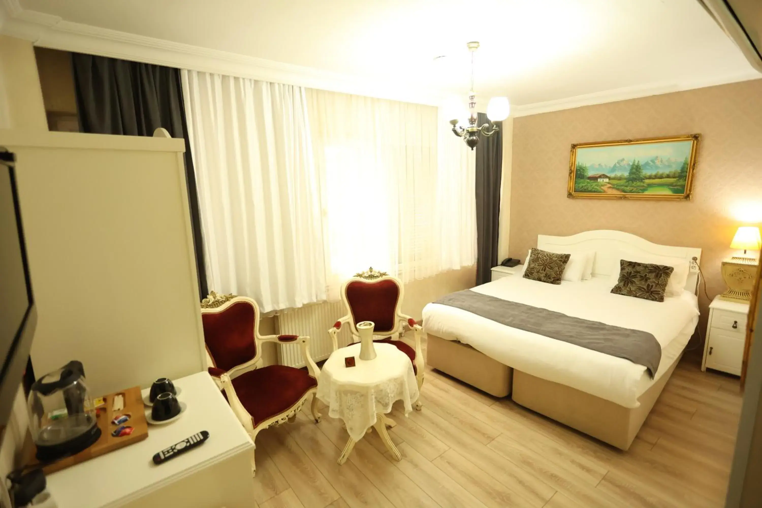 Deluxe Room in Asmali Hotel Deluxe Room in Asmali Hotel