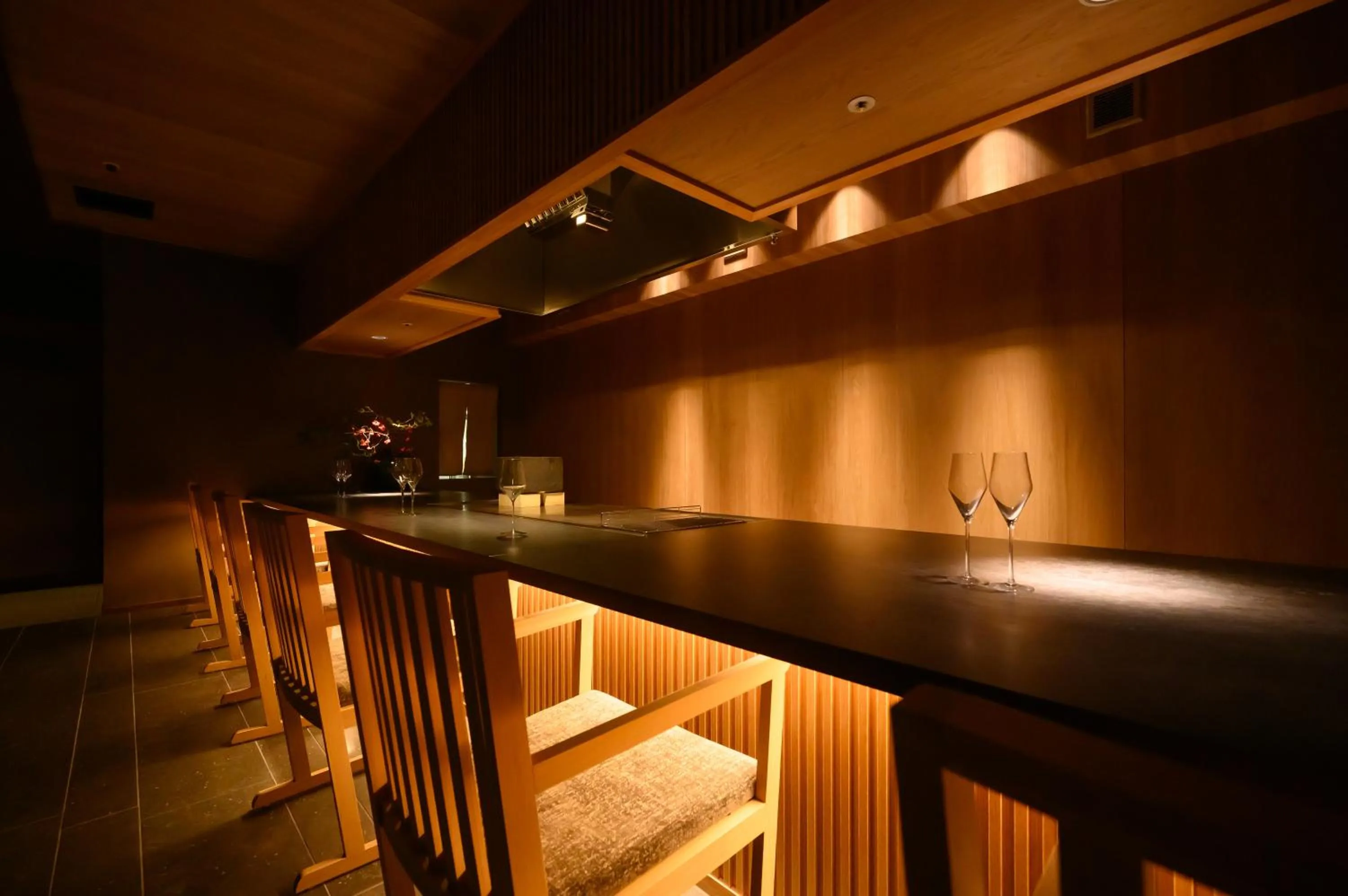 Restaurant/places to eat in Hotel Tsu Center Palace